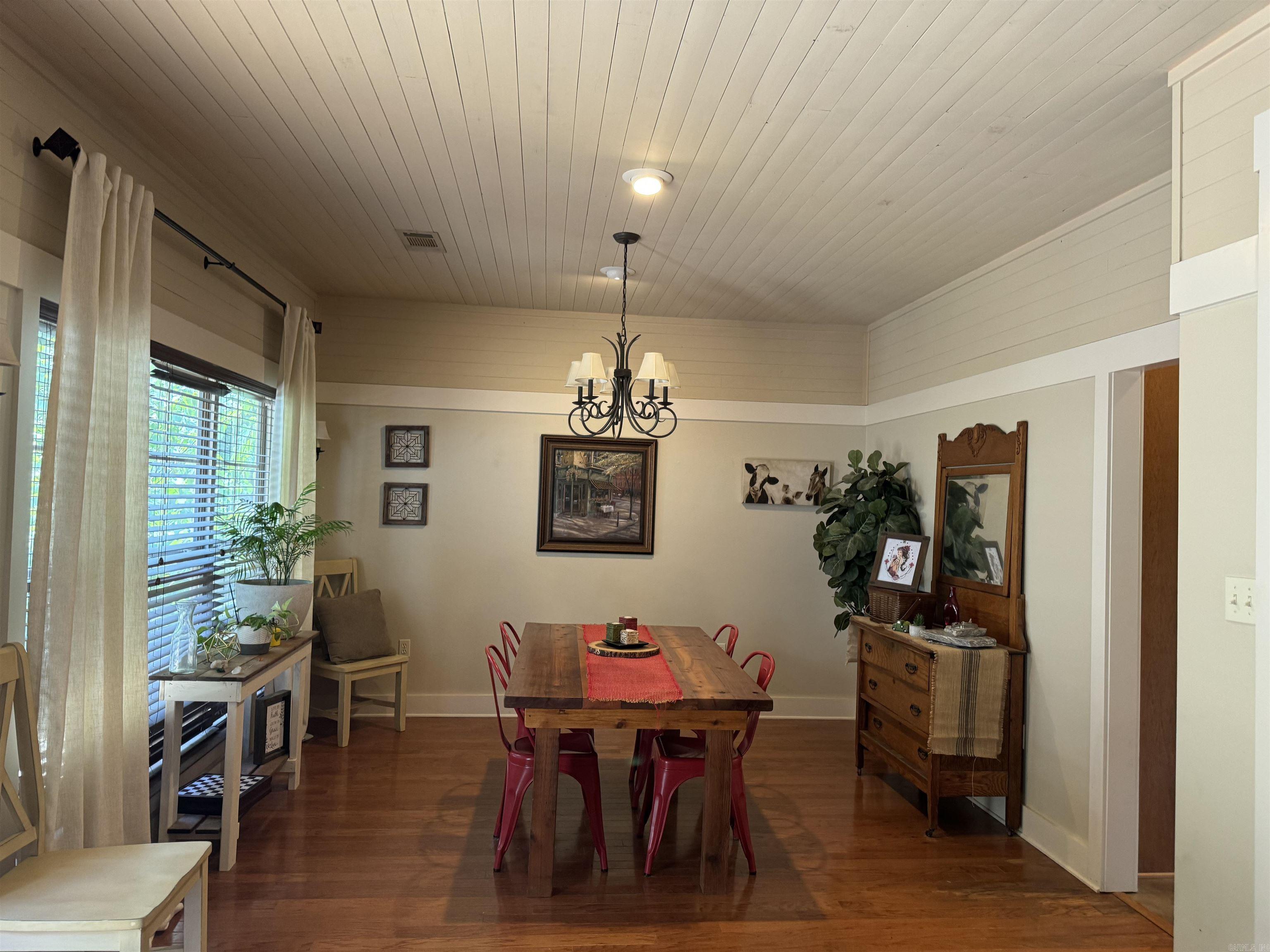 CANTERBURY PLACE - Residential