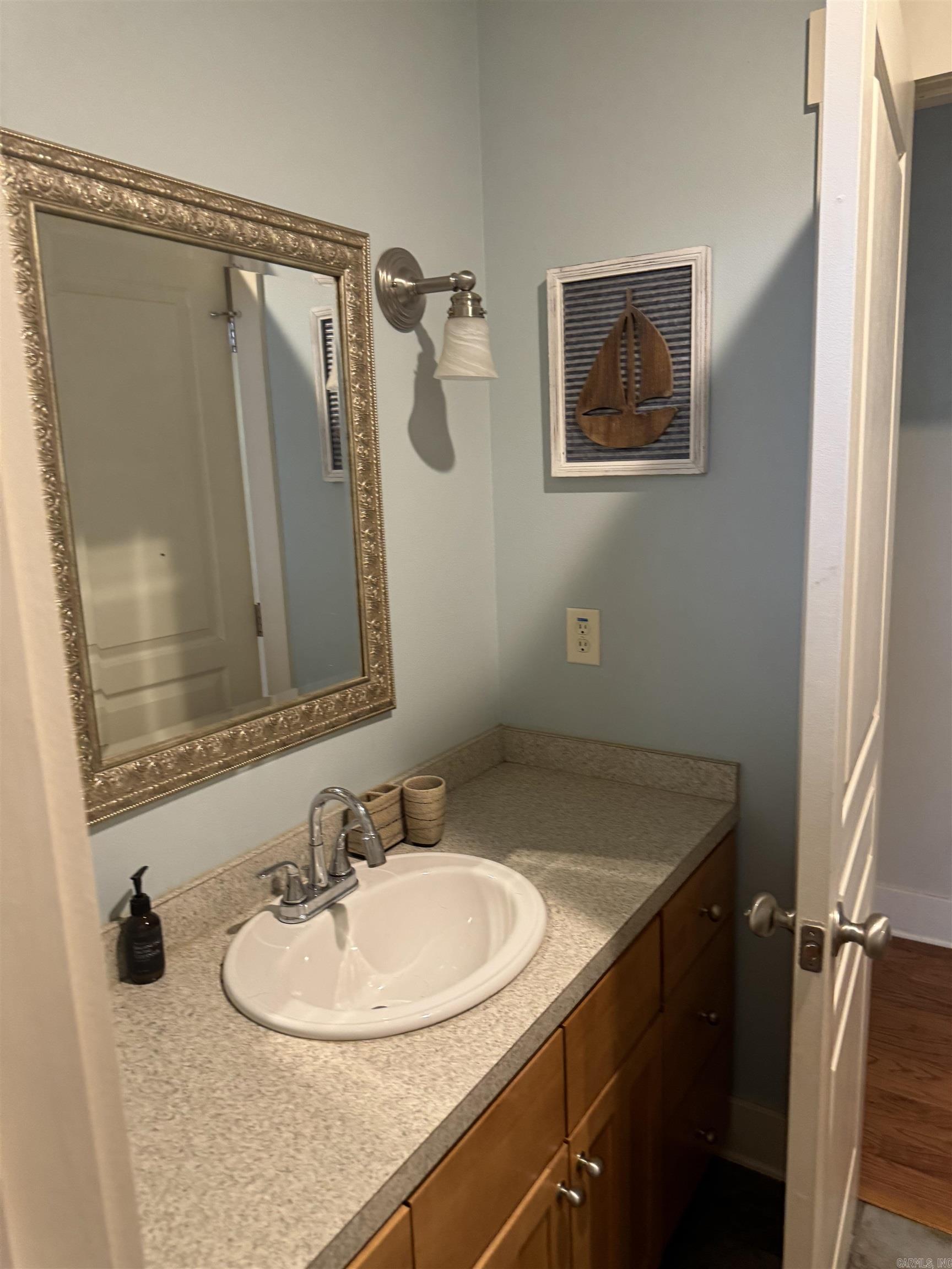 CANTERBURY PLACE - Residential