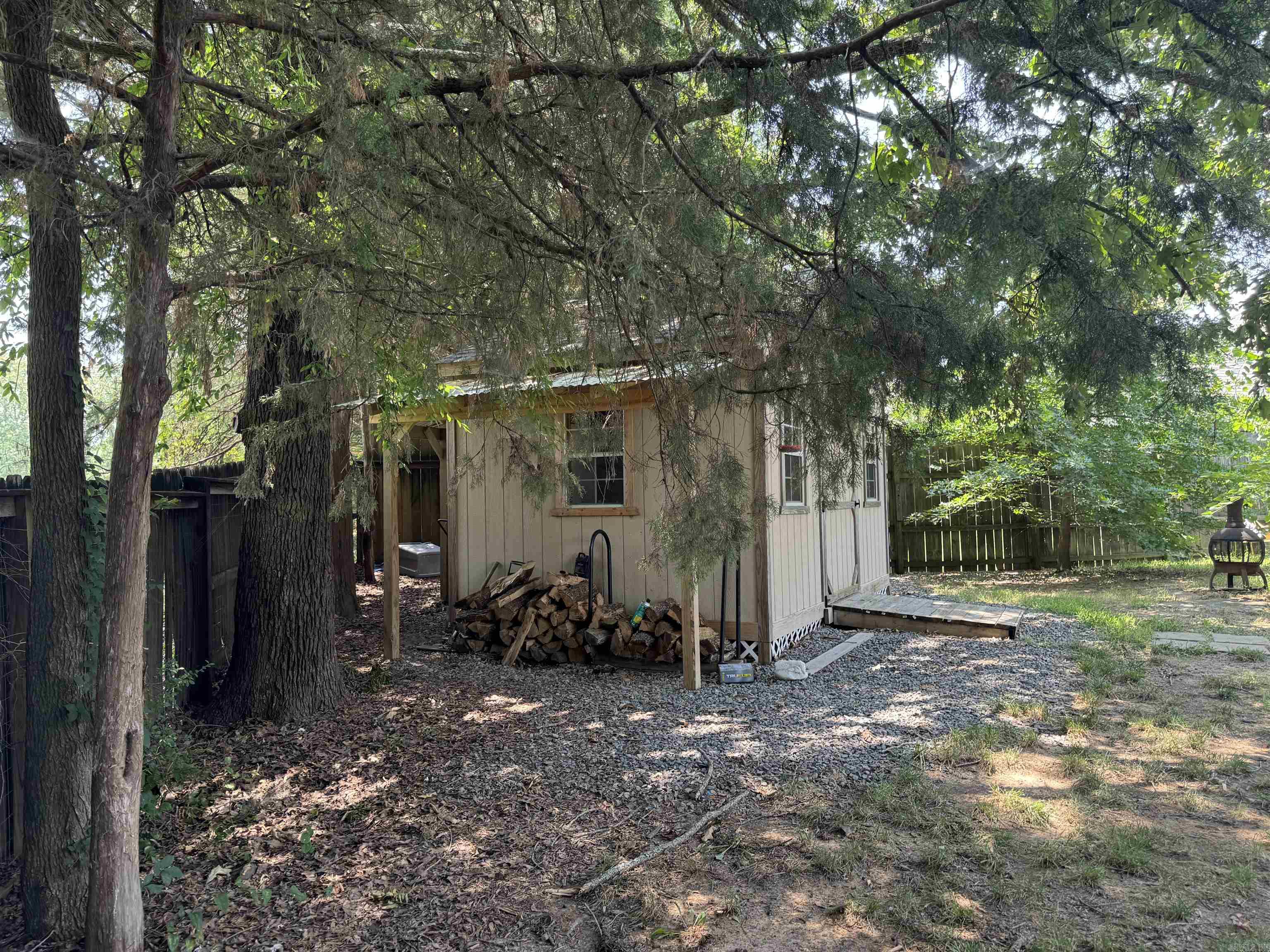 CANTERBURY PLACE - Residential