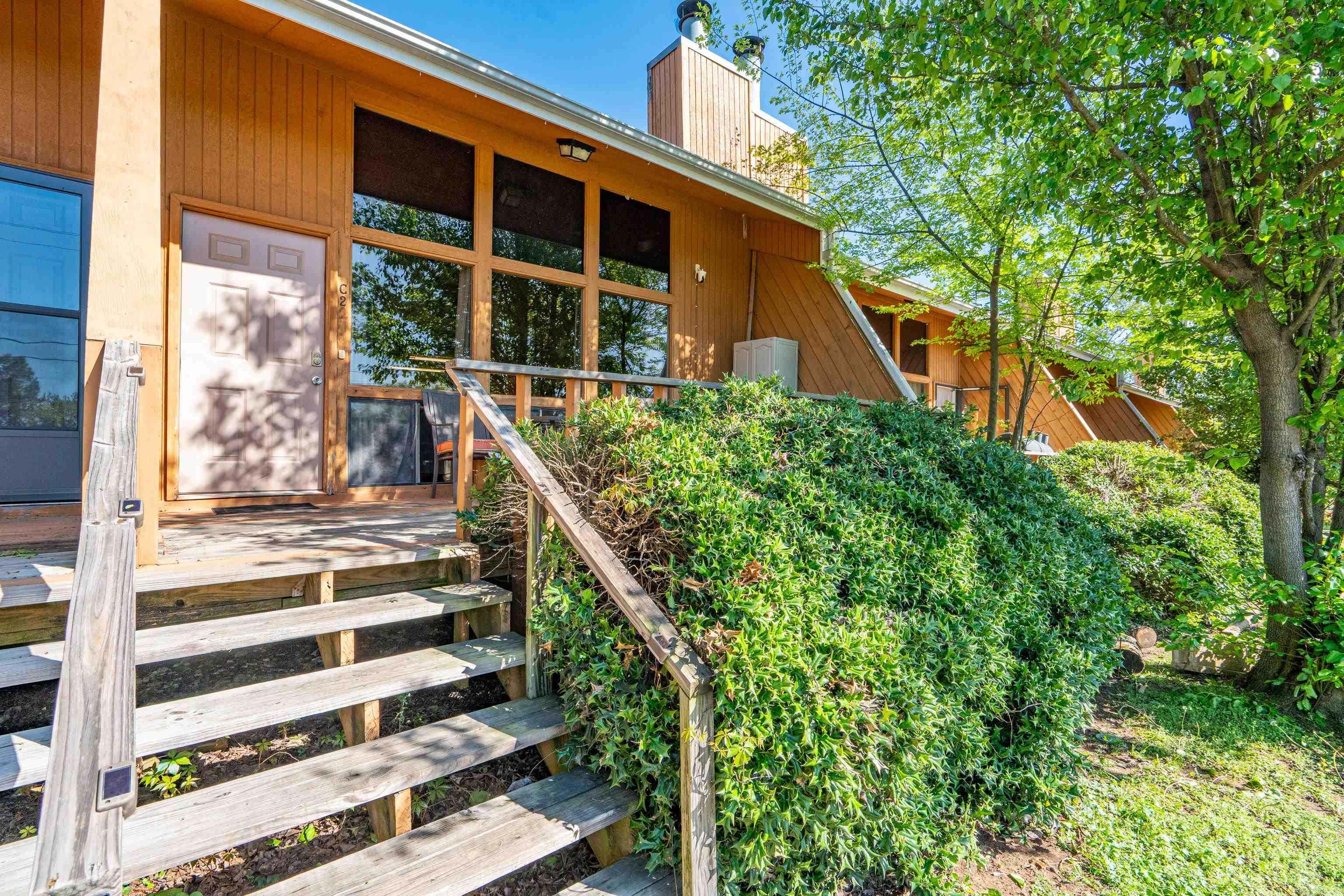 VILLA WEST HPR - Residential