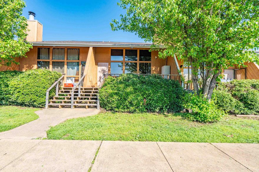 Looking for the perfect blend of lifestyle and investment? This stylish 1 bedroom, 2 bathroom condo offers just that—located in the heart of town, making it ideal for both homeowners or savvy investors. POA fee of only $200, pays water and trash and exterior maintenance. Currently operating as month-to-month rental at $1,200/month, this unit also has strong potential as a short-term rental (buyer to verify). Would consider owner financing with 40% down, 3 year ballon note. Owner will give one-year limited home warranty.