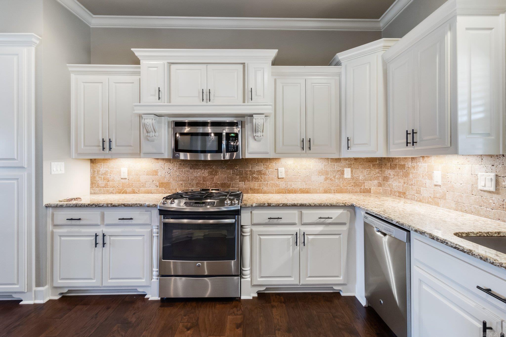 COLDWATER CREEK - Residential