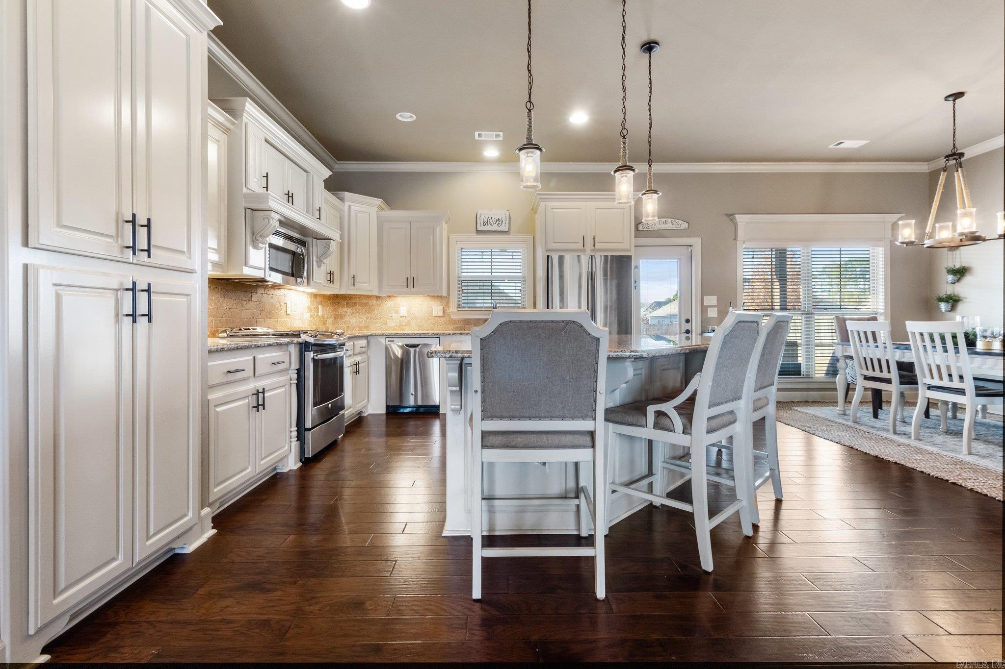 COLDWATER CREEK - Residential