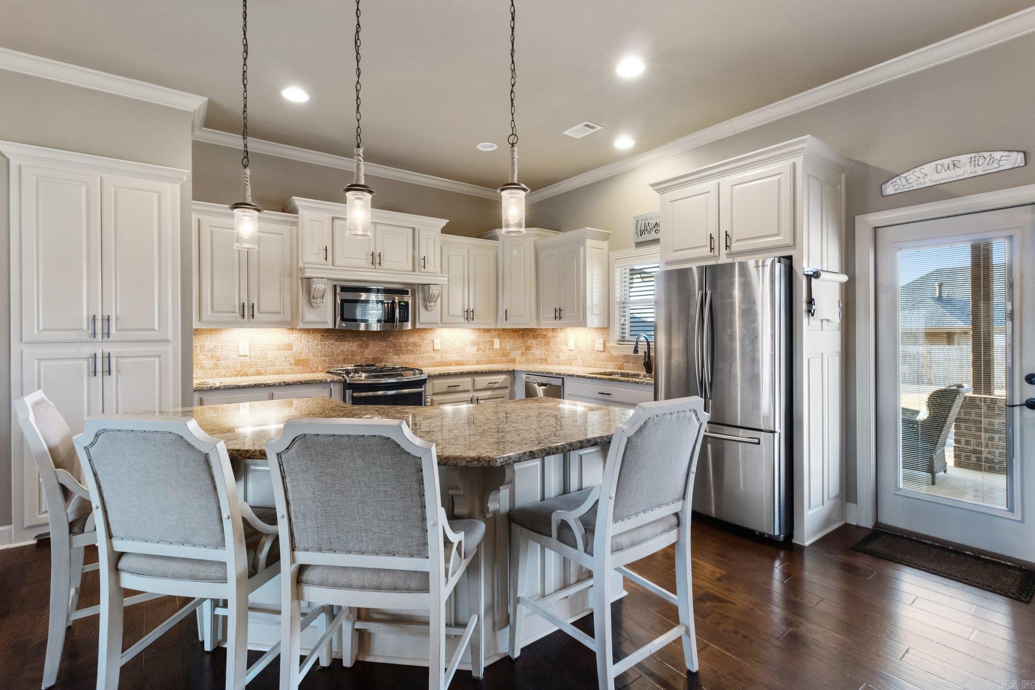 COLDWATER CREEK - Residential