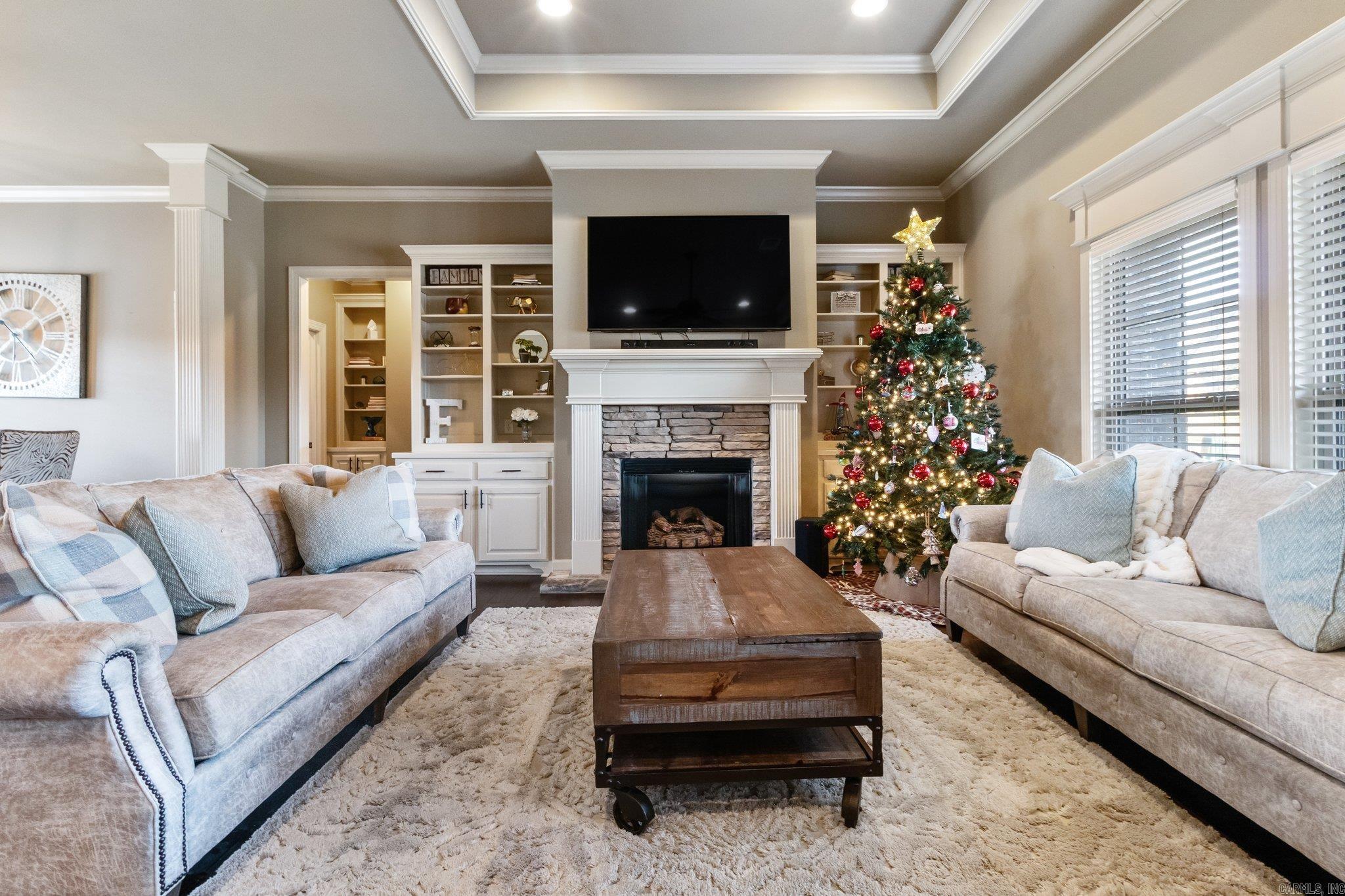 COLDWATER CREEK - Residential