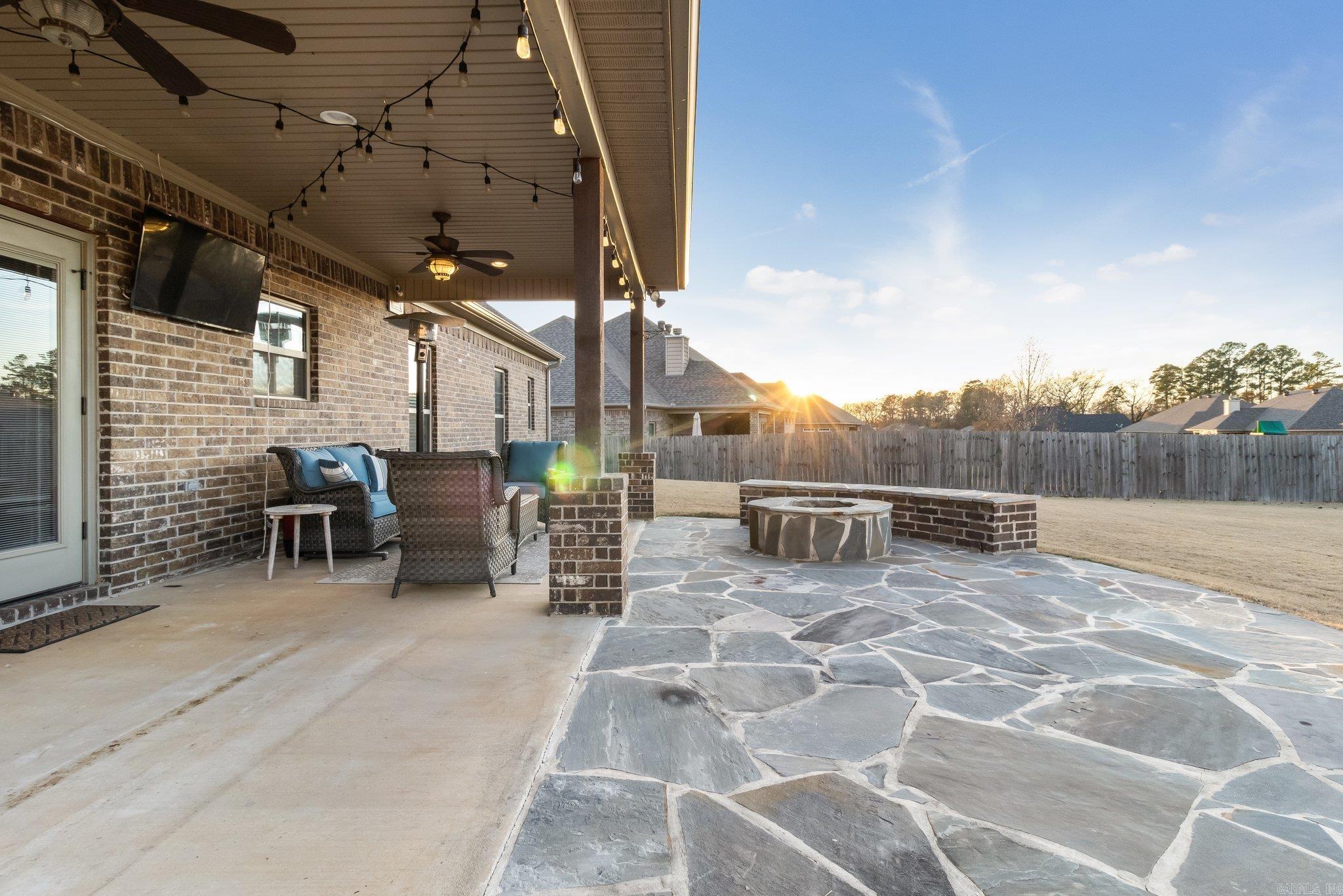 COLDWATER CREEK - Residential