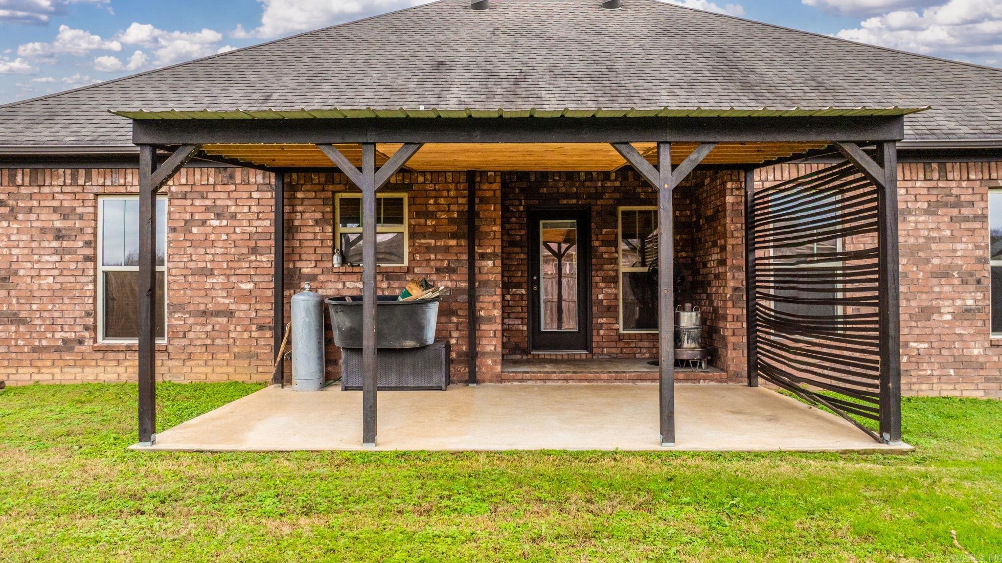 JEWELS ESTATES - Residential