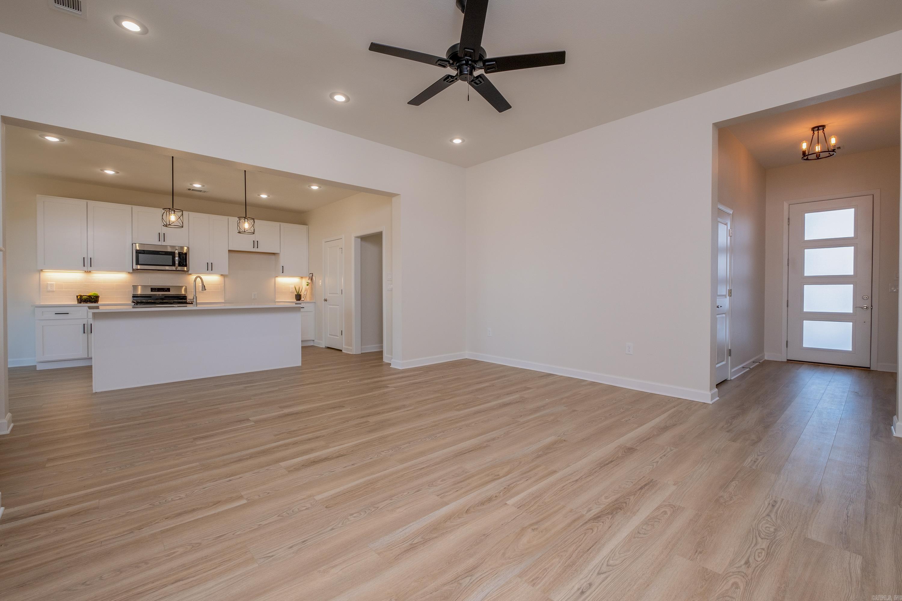 WALNUT VALLEY - Residential