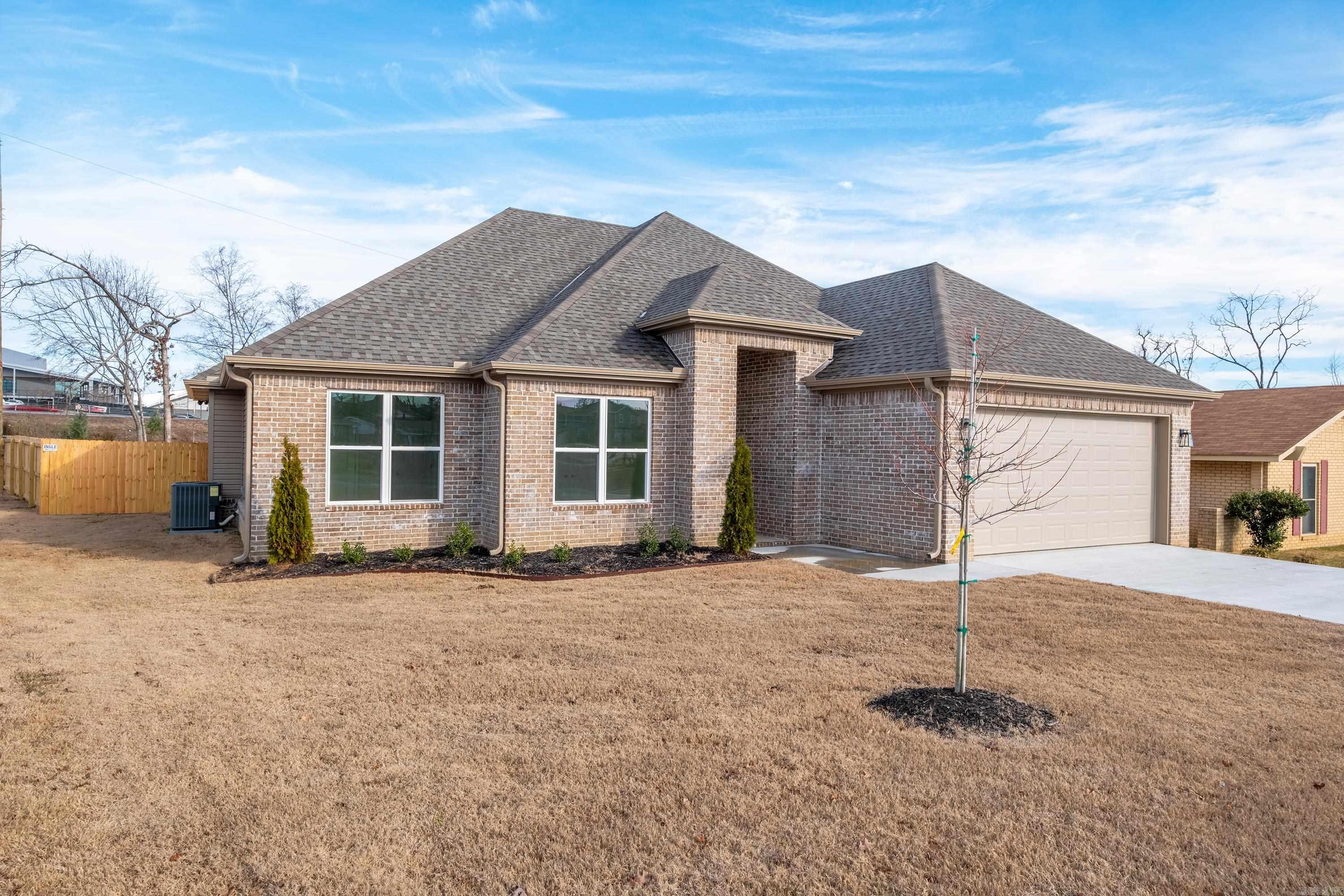 WALNUT VALLEY - Residential