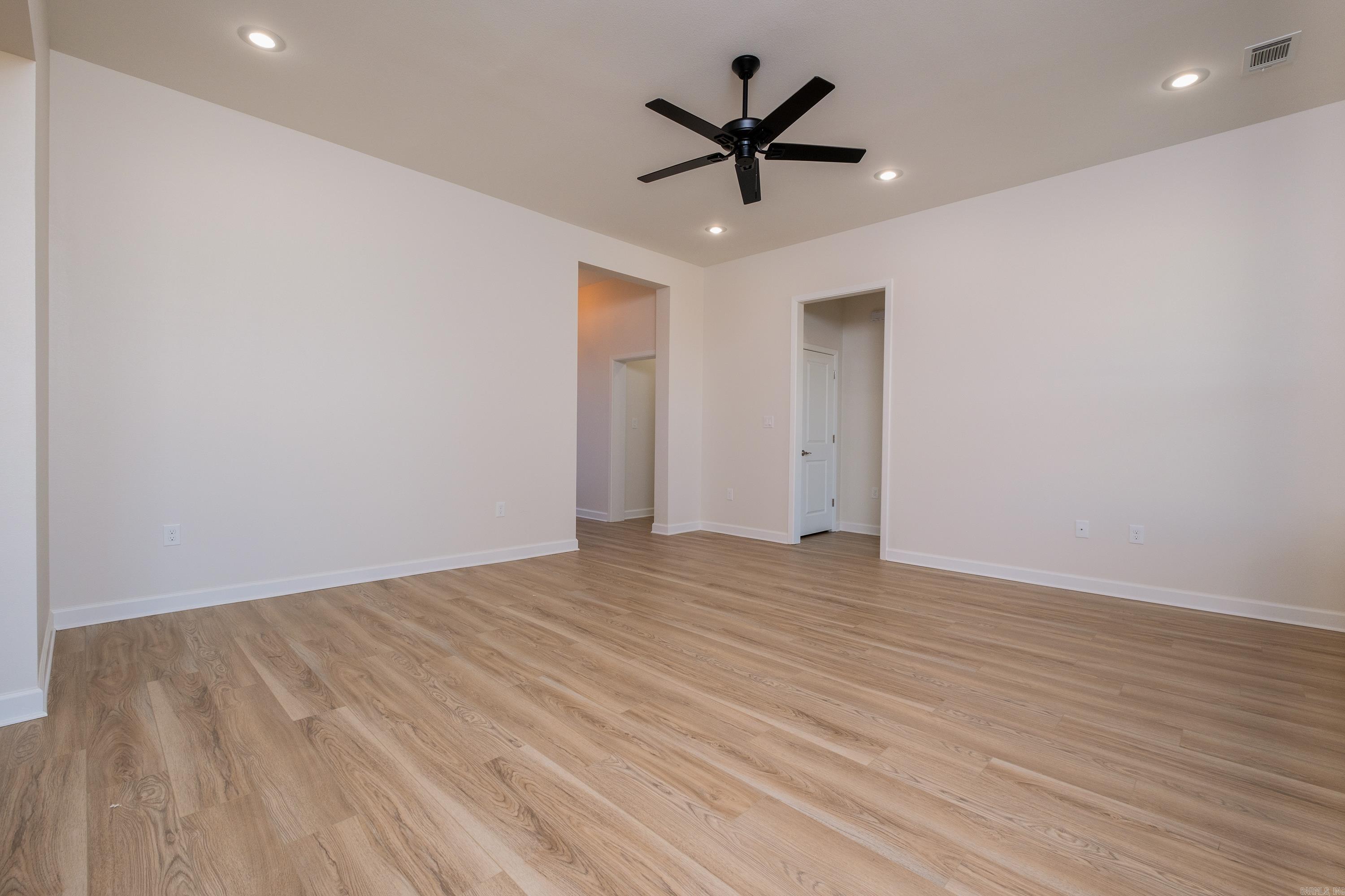 WALNUT VALLEY - Residential