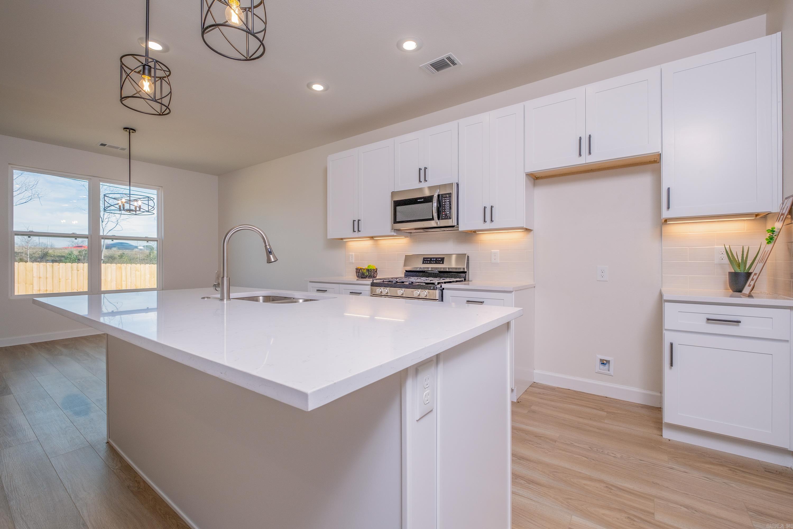 WALNUT VALLEY - Residential