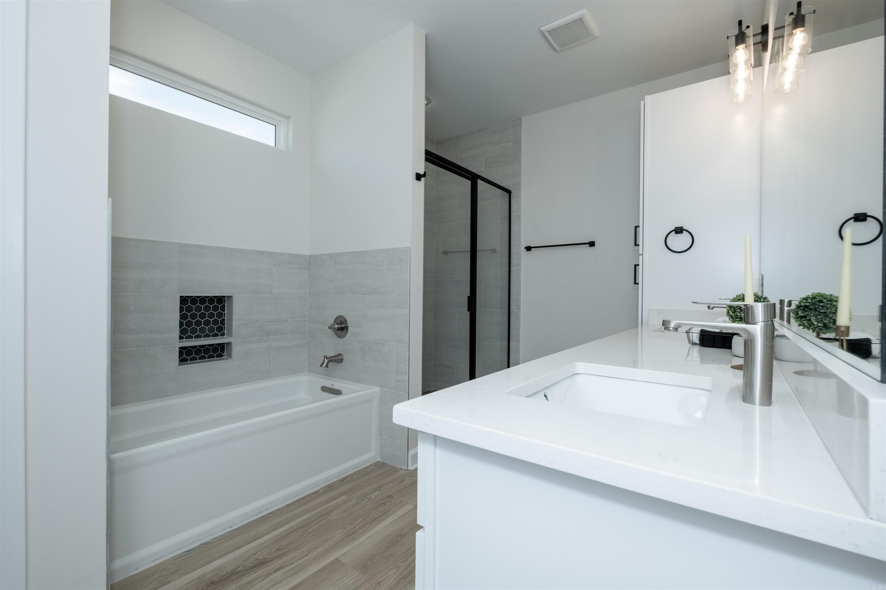 WALNUT VALLEY - Residential