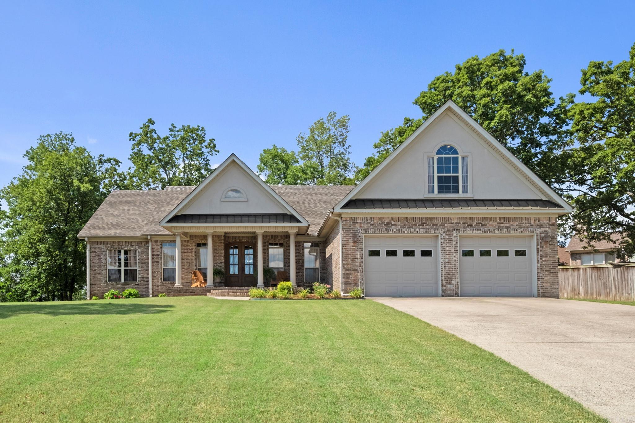 MILLERS CROSSING - Residential