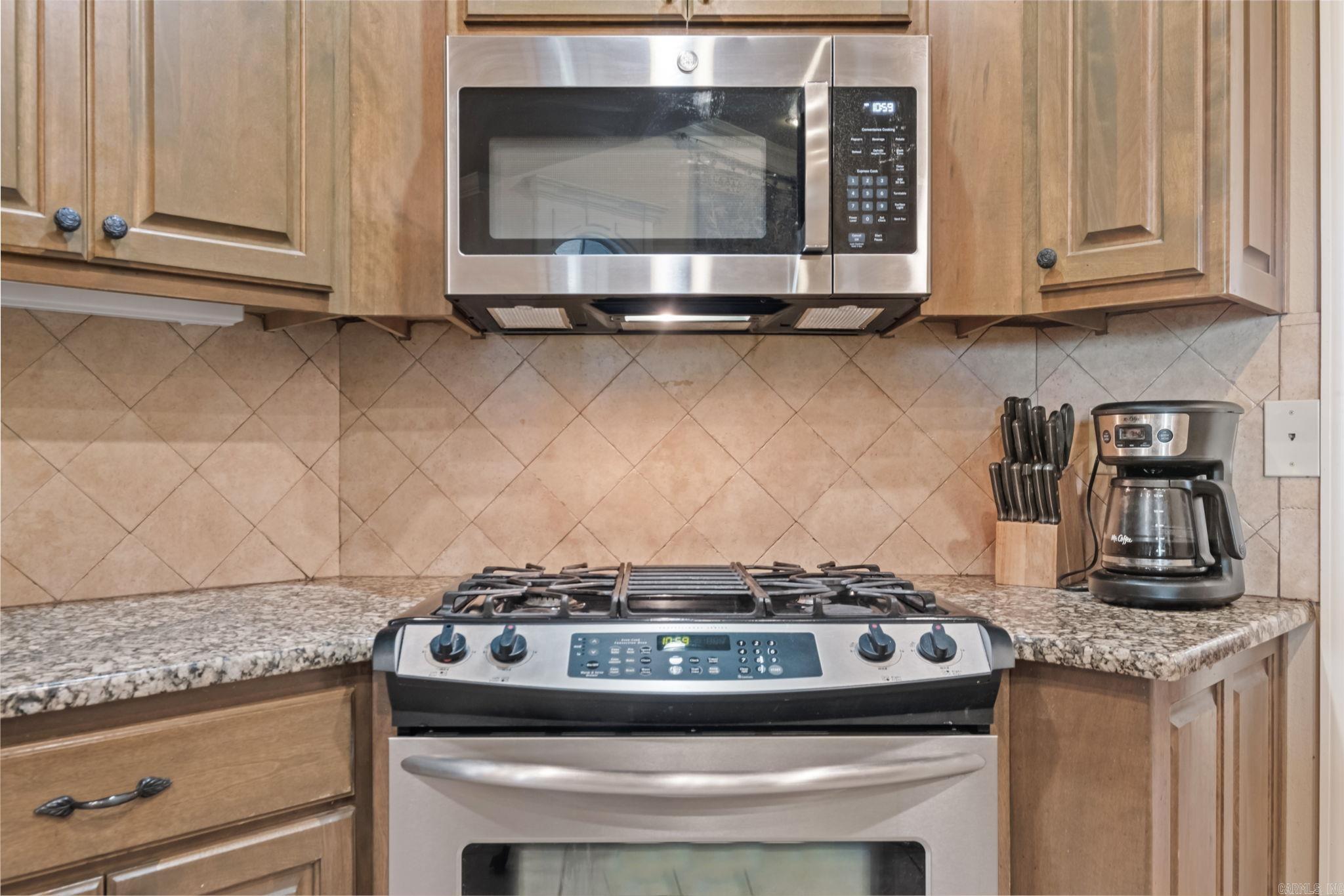 MILLERS CROSSING - Residential