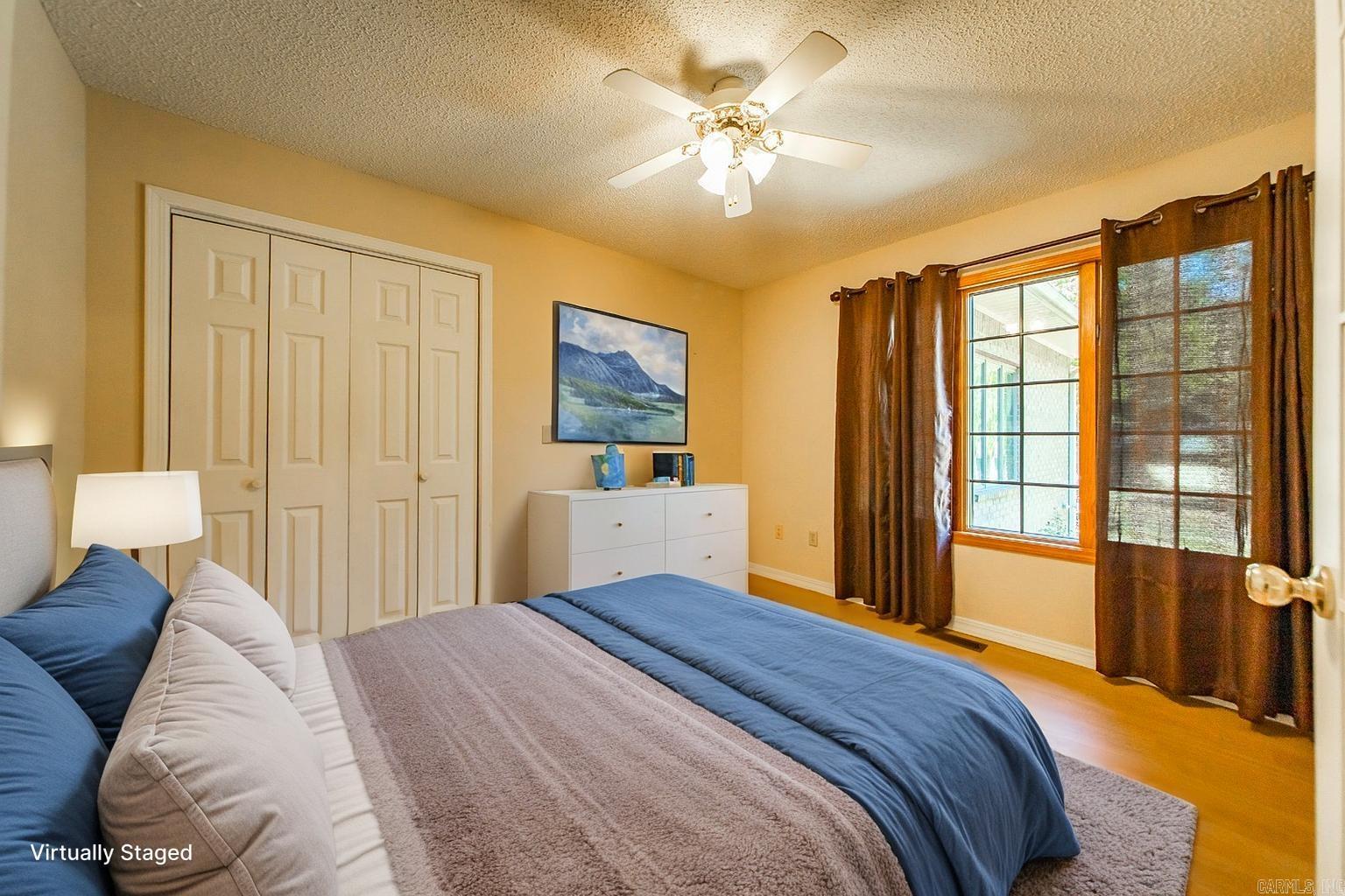 INDIAN HILLS - Residential