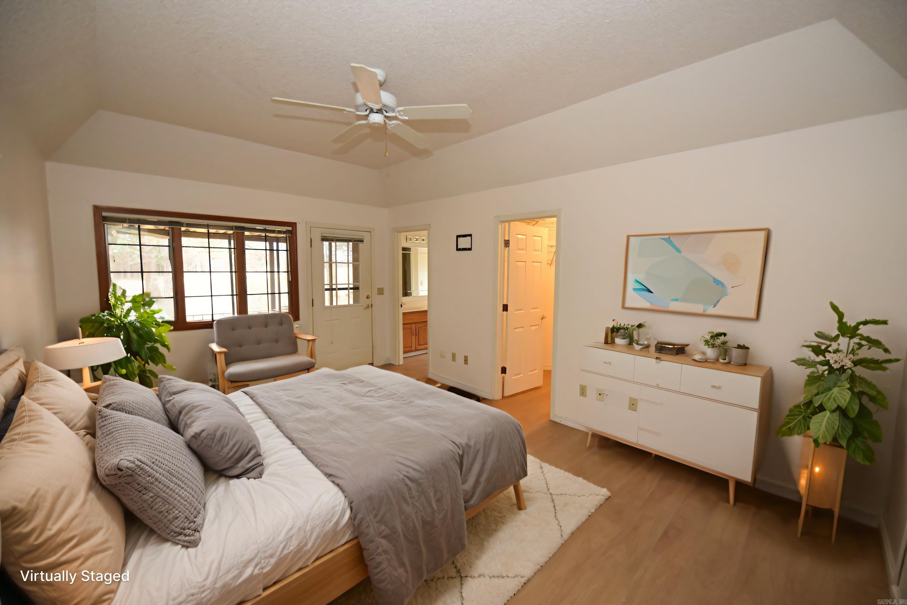 INDIAN HILLS - Residential