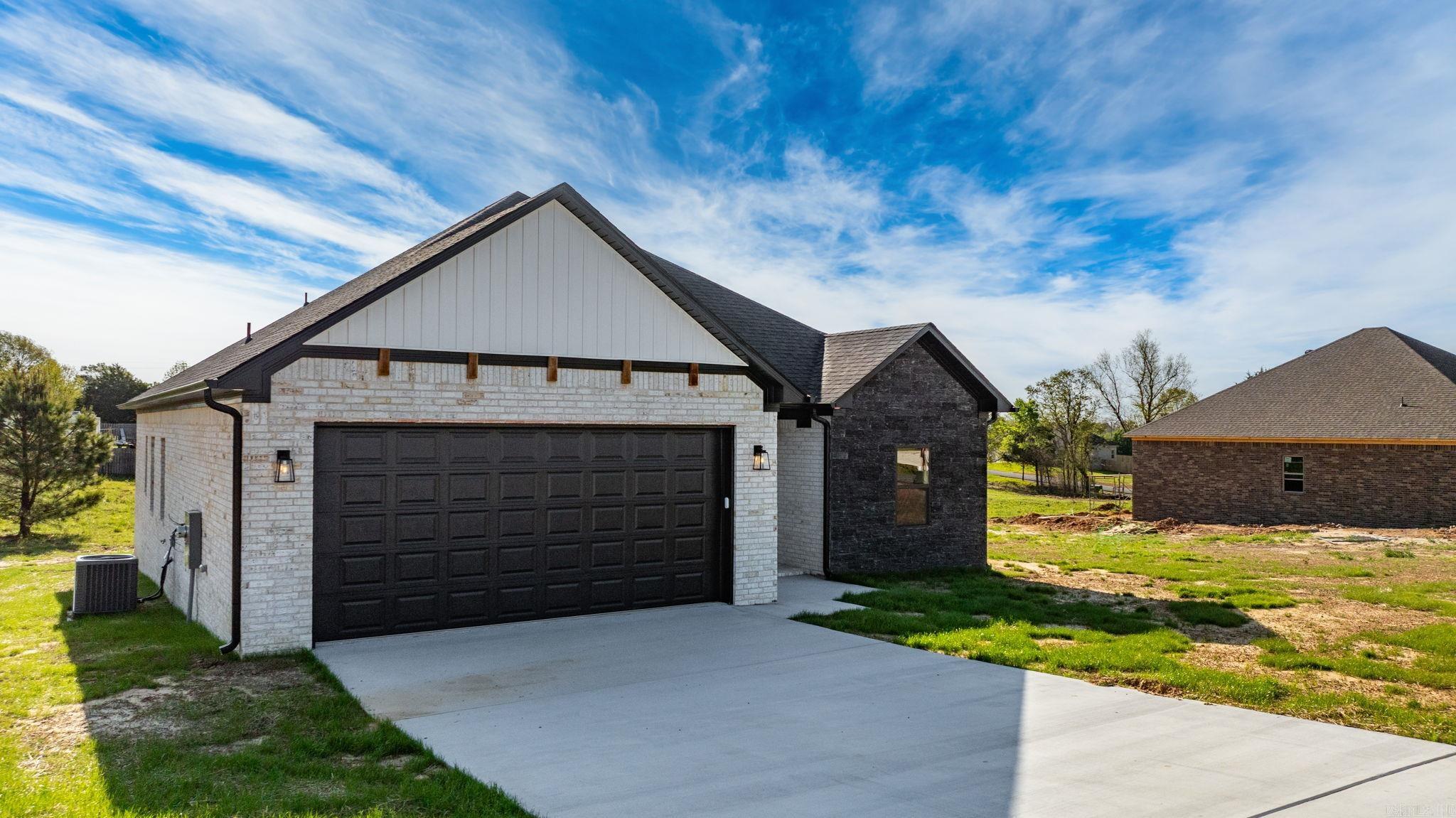 SUMMERLYN SUBDIVISION - Residential