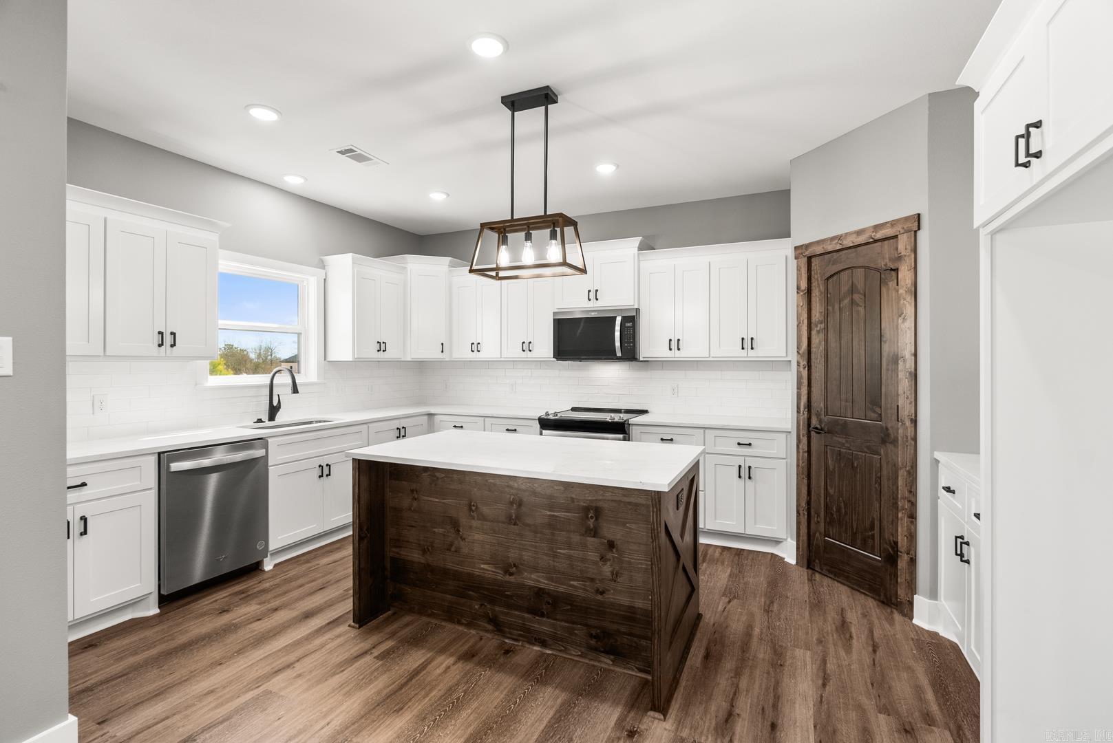 SUMMERLYN SUBDIVISION - Residential