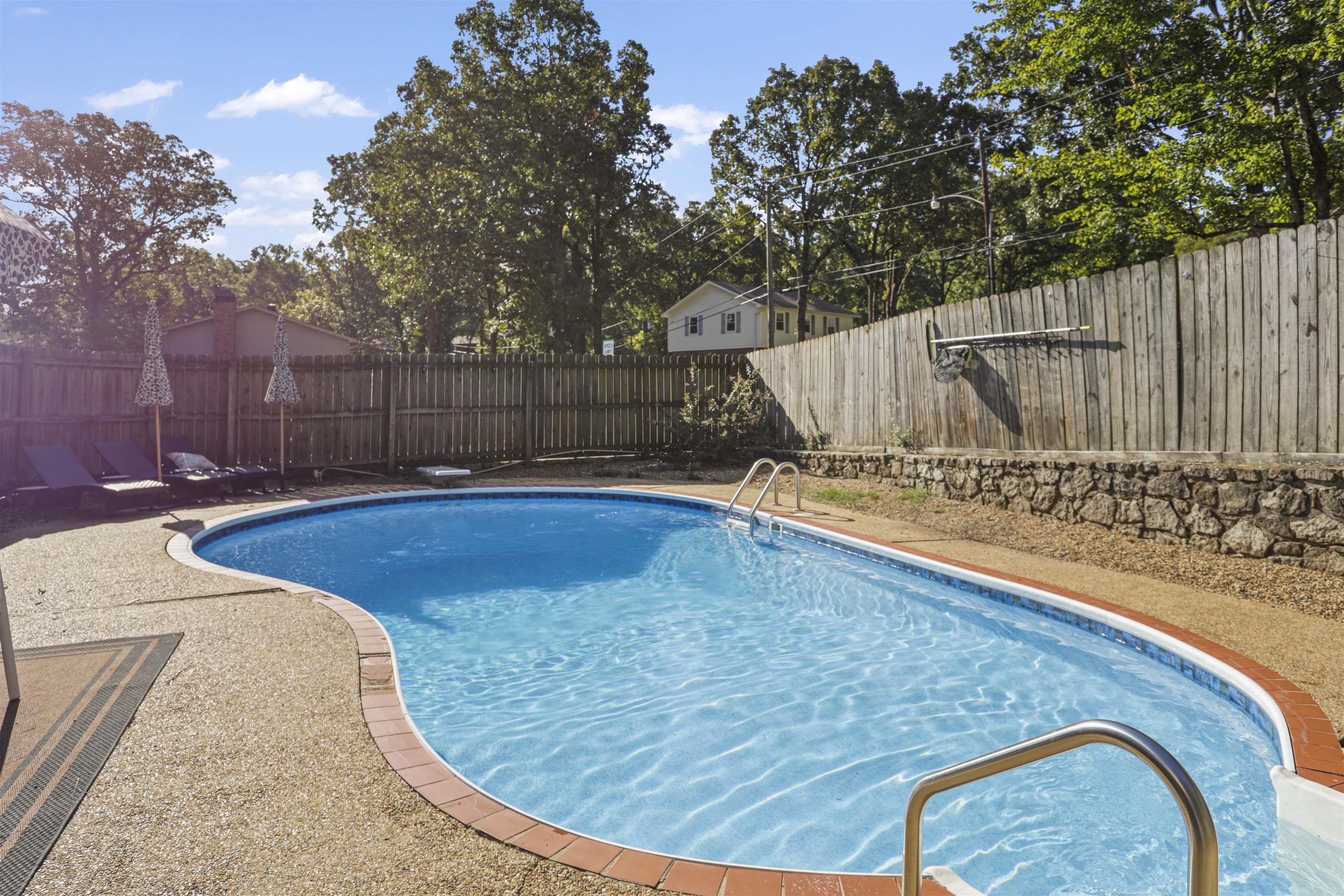 MARLOWE MANOR - Residential