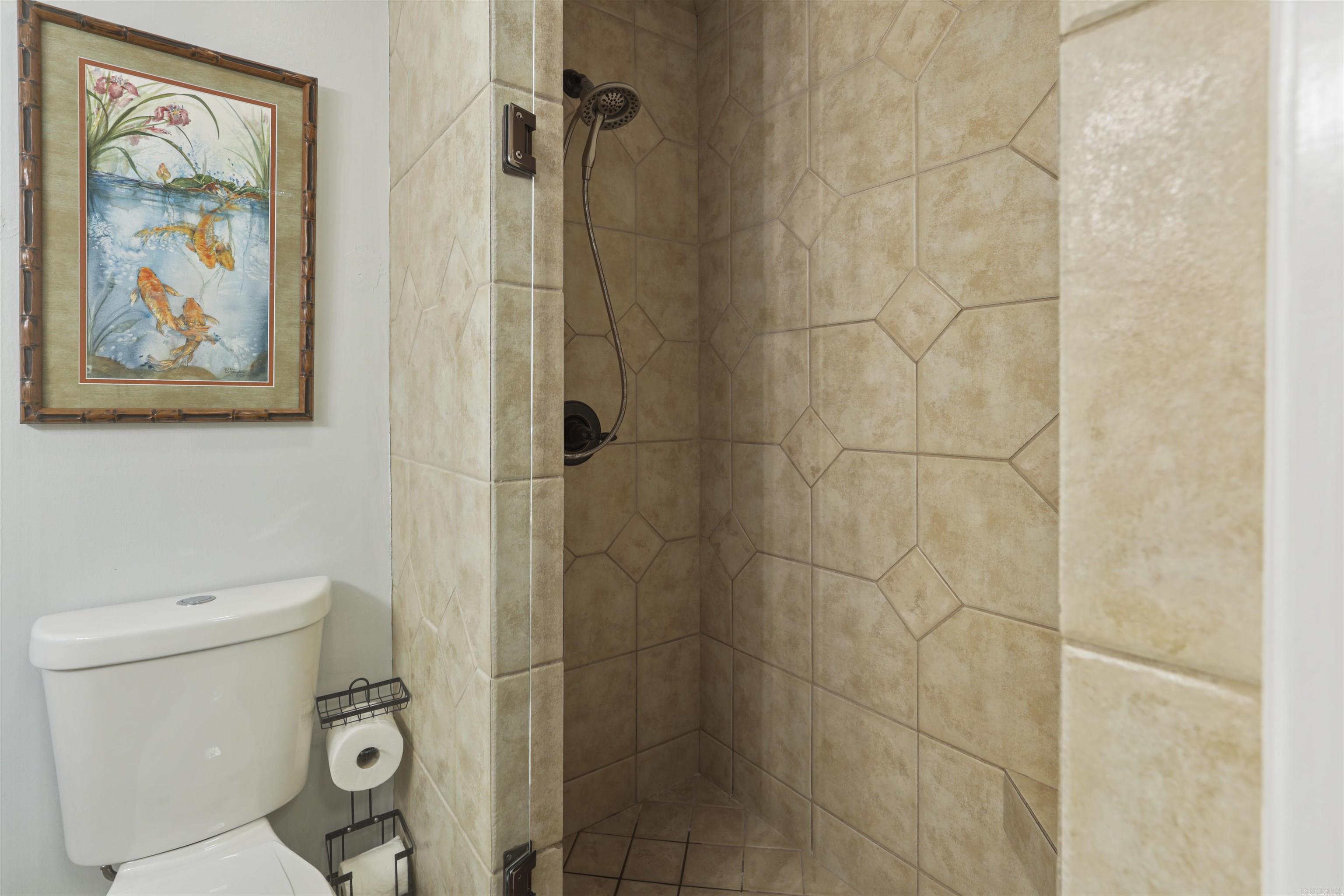 MARLOWE MANOR - Residential