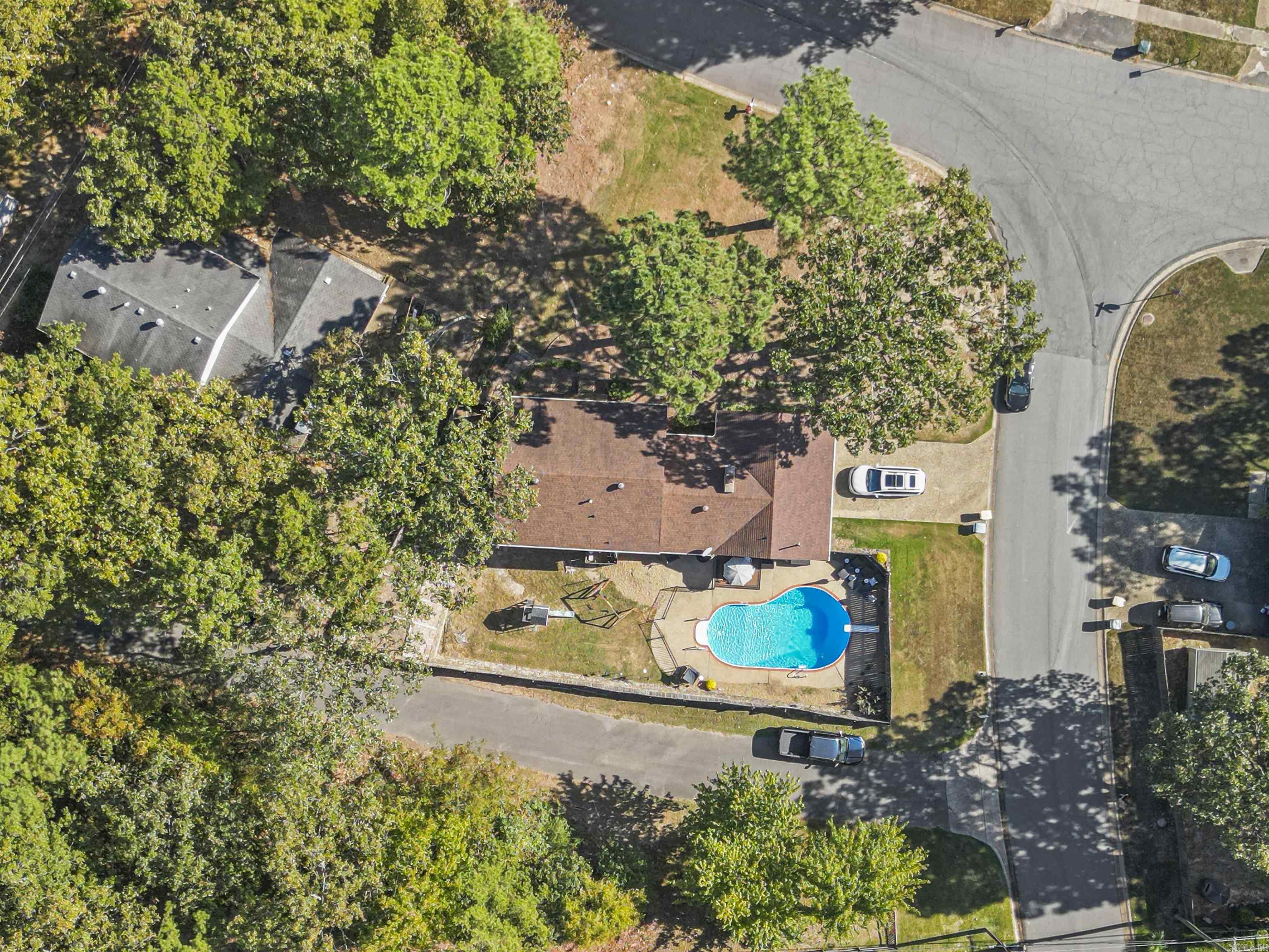 MARLOWE MANOR - Residential