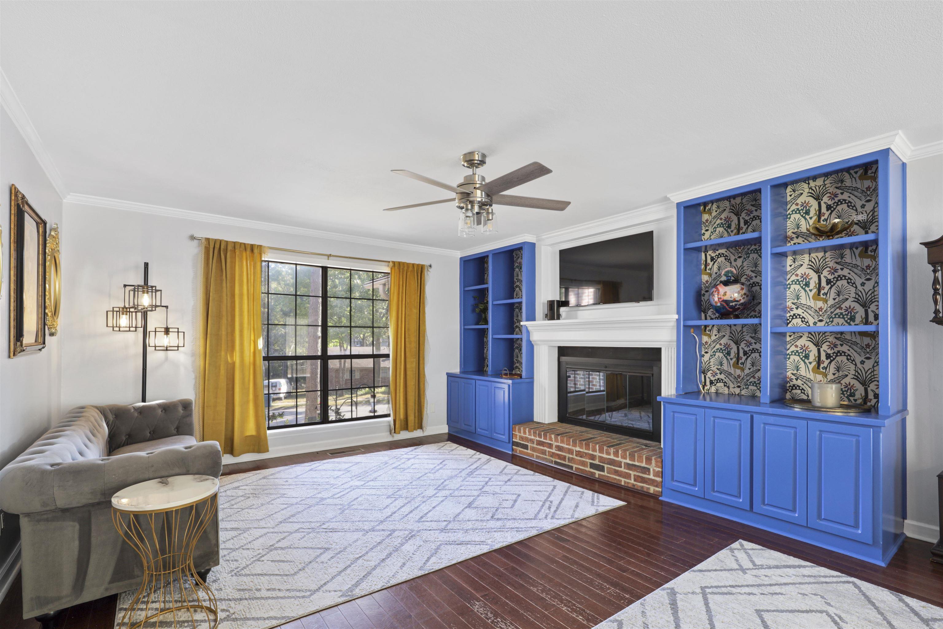 MARLOWE MANOR - Residential