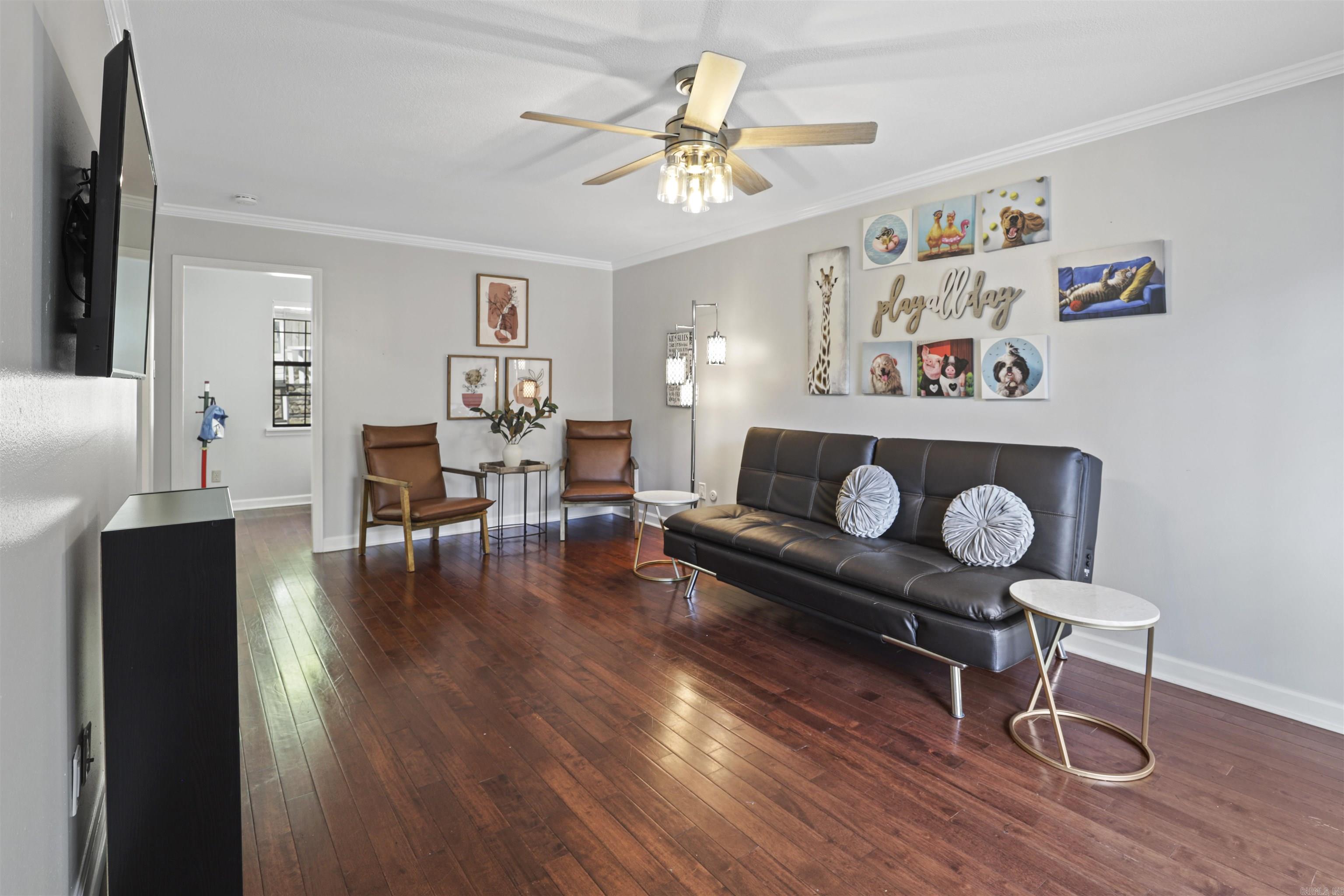 MARLOWE MANOR - Residential