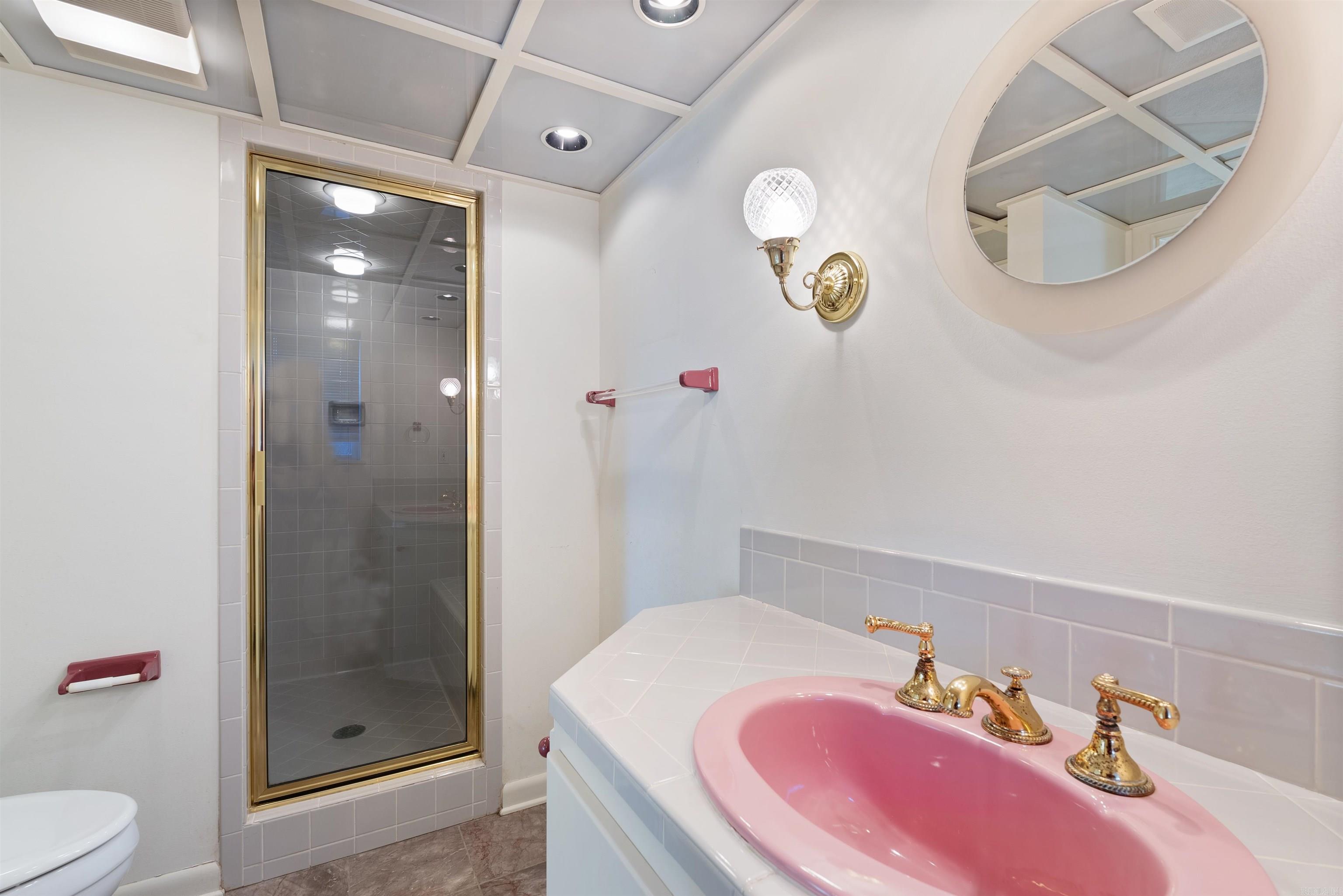 PLEASANT VALLEY - Residential