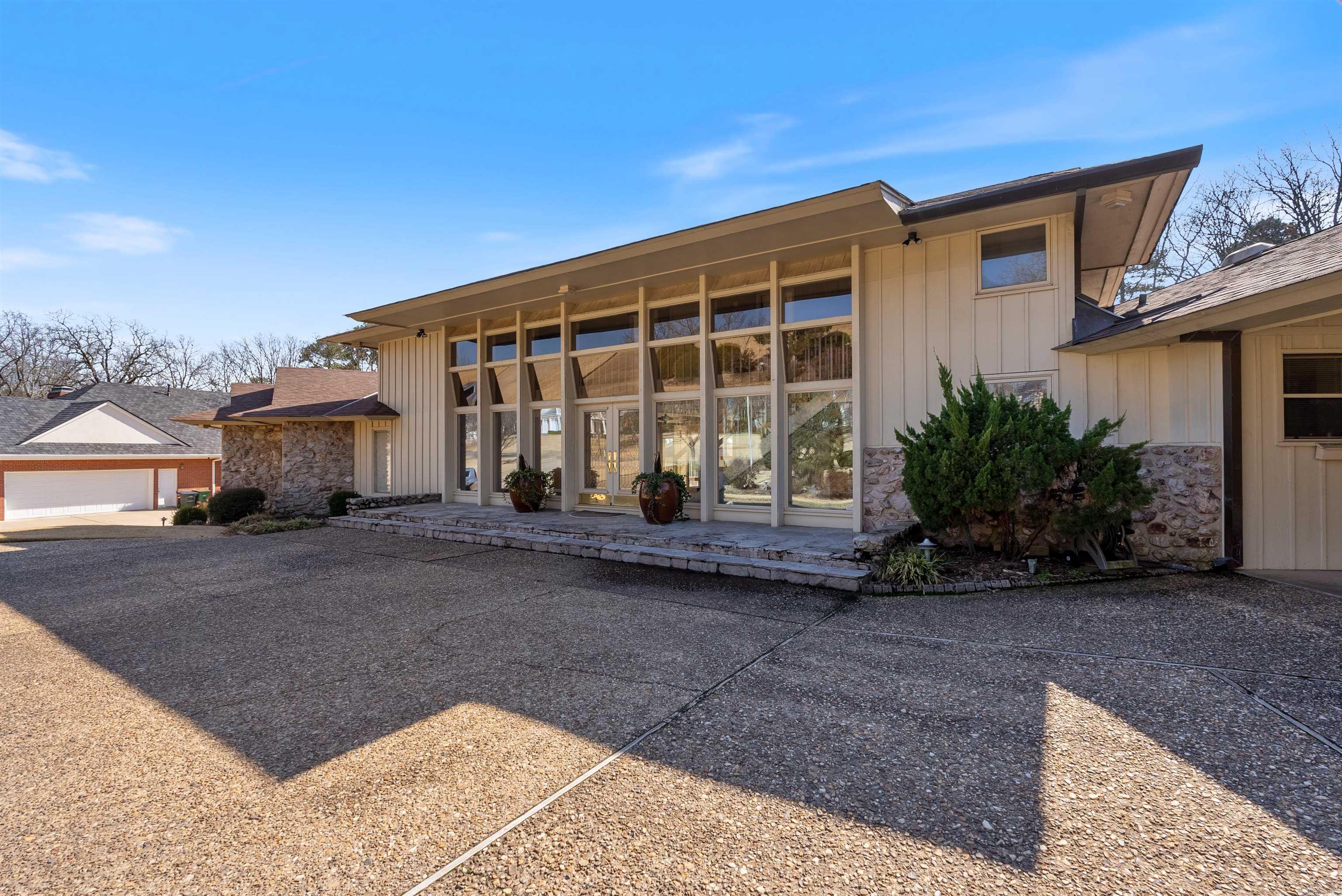 PLEASANT VALLEY - Residential