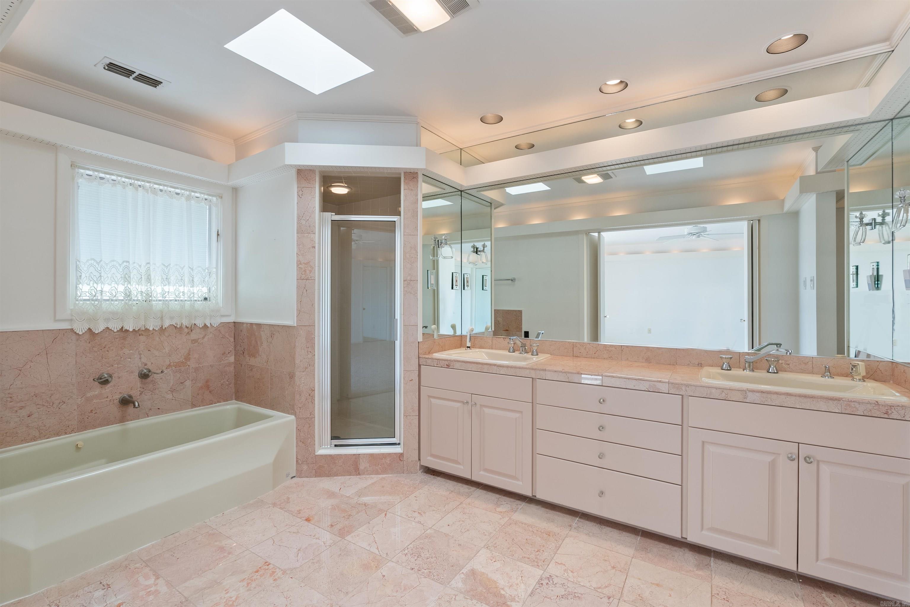 PLEASANT VALLEY - Residential