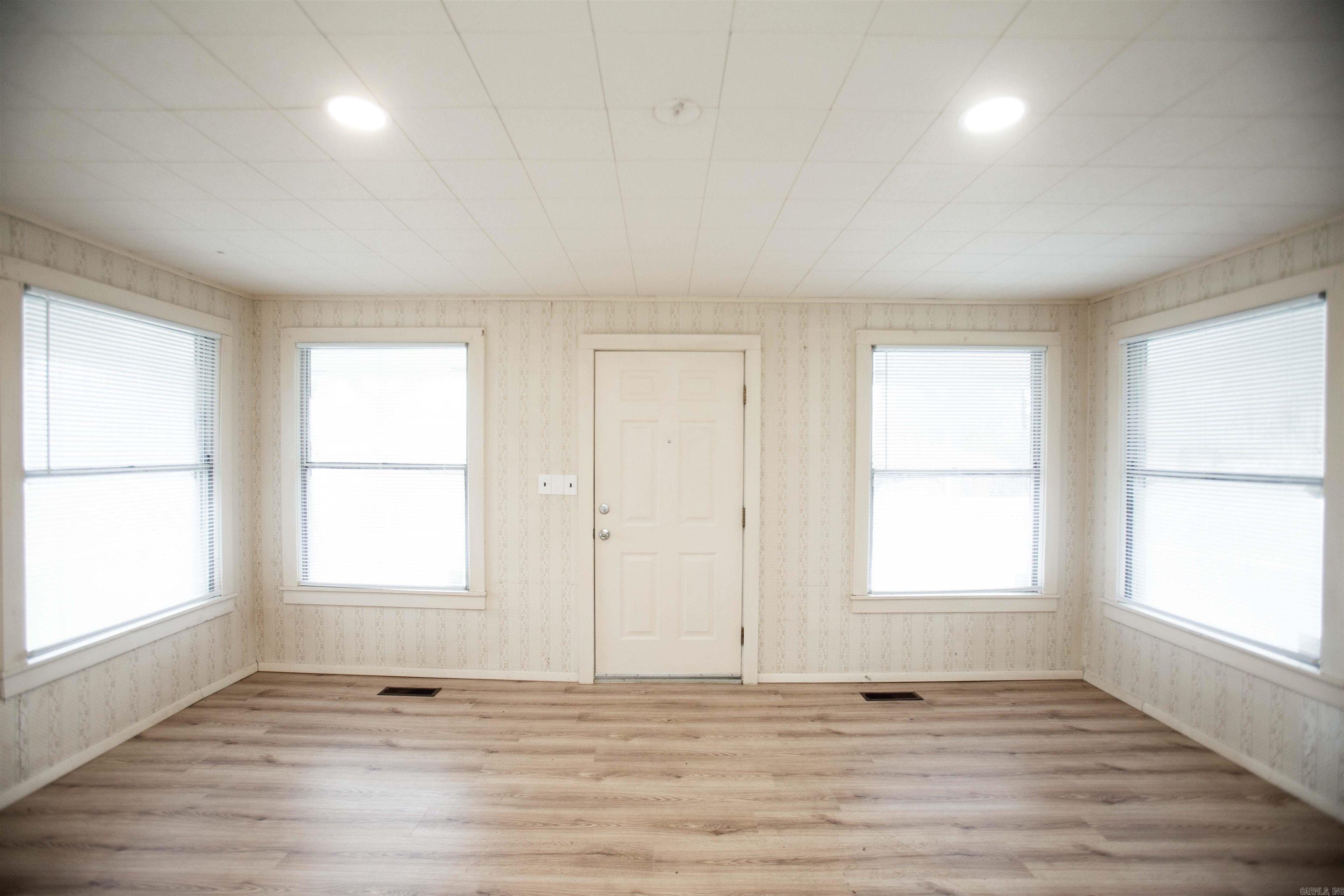 McAlmont - Residential Lease