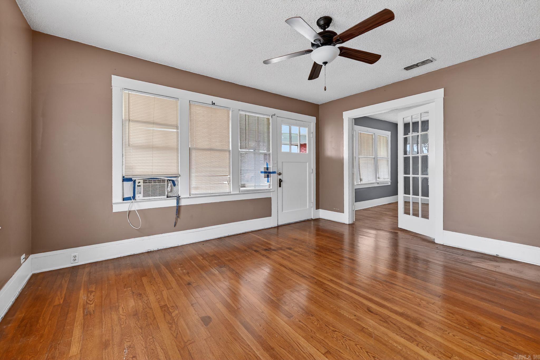 OT England City - Residential