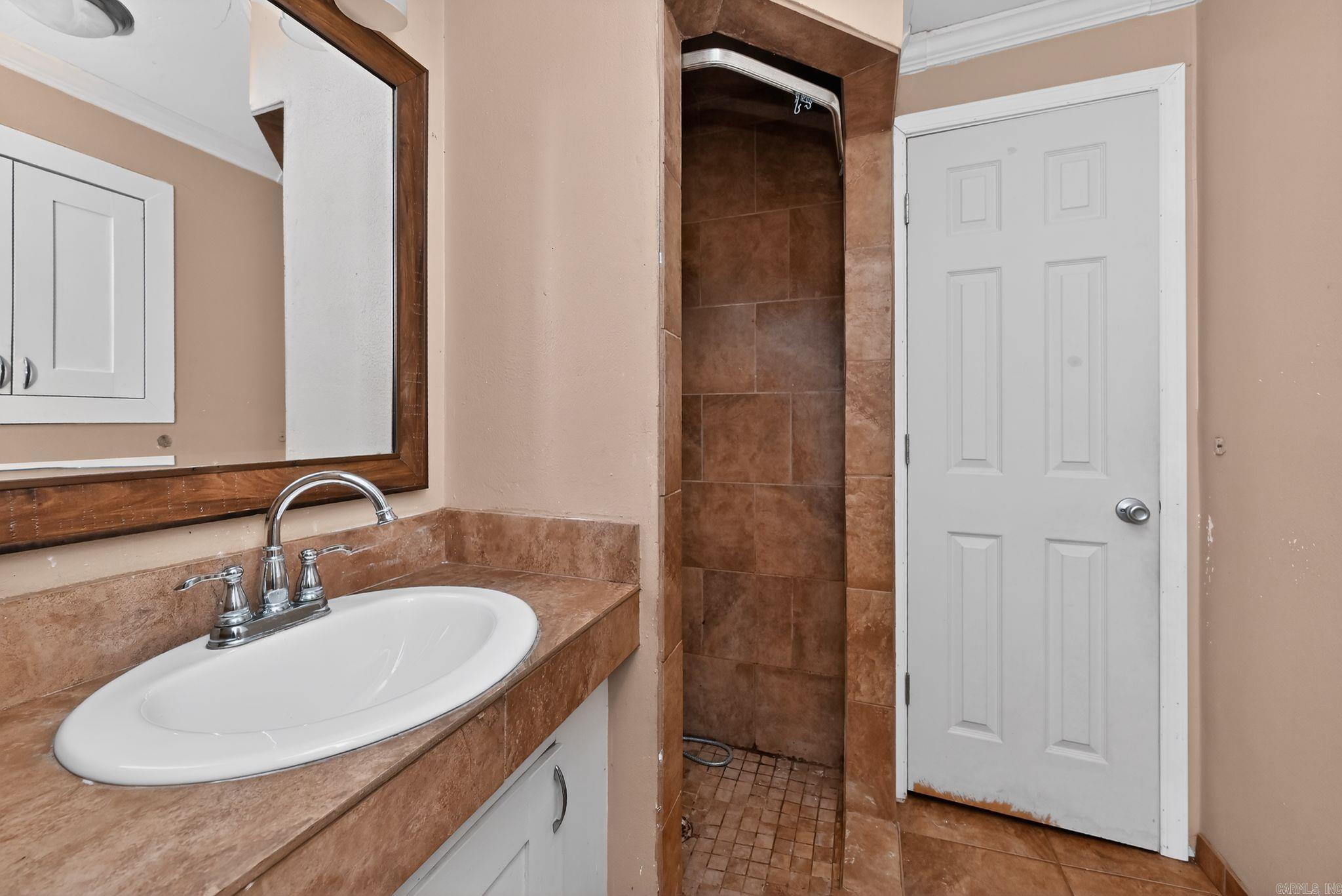 OT England City - Residential