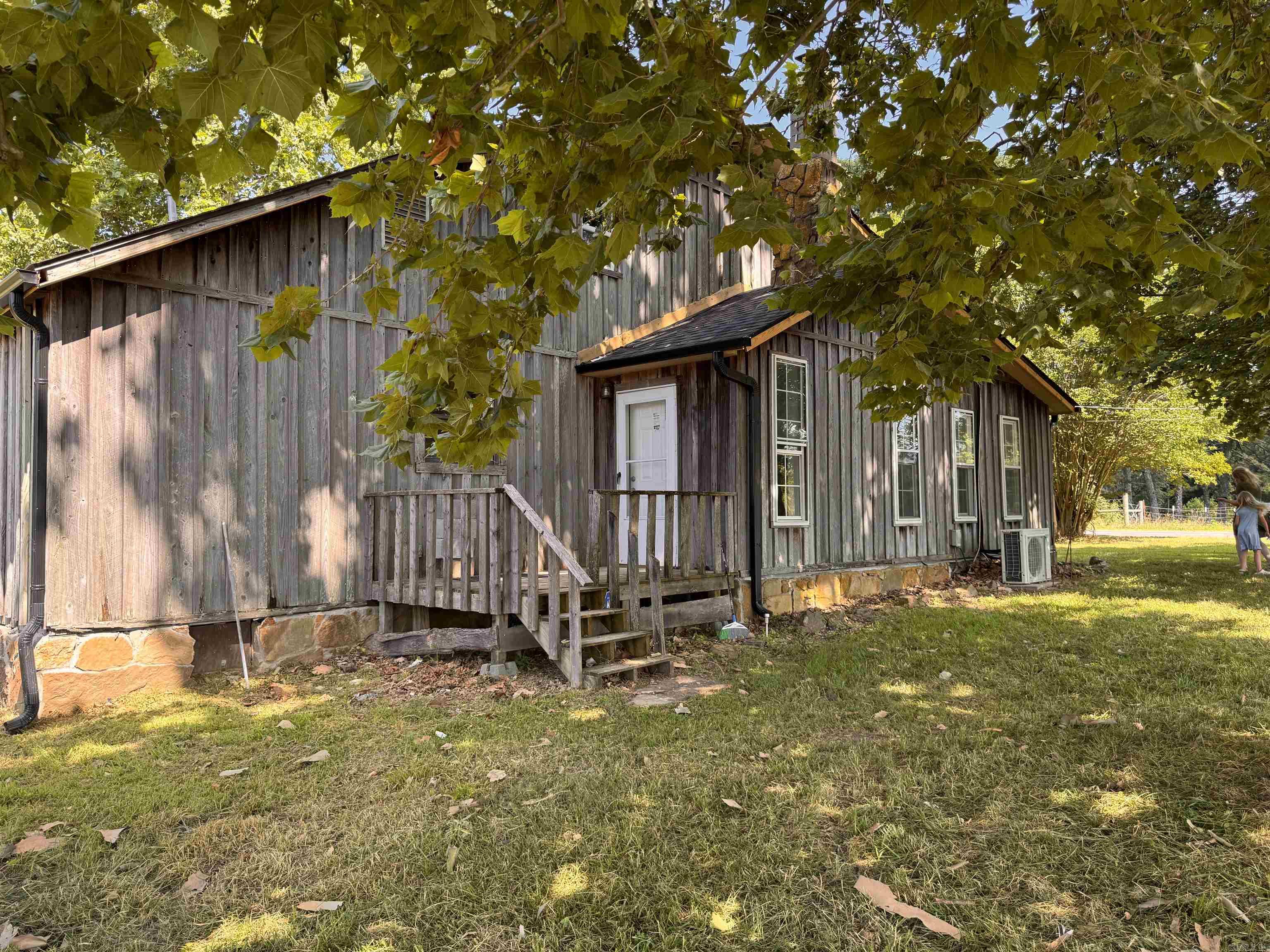 Charming Updated Farmhouse on 1.5 Acres – Just 15 Minutes to Greers Ferry Lake! This beautifully updated 5-bedroom, 2.5-bath country farmhouse blends modern comfort with rustic charm. Set on a peaceful 1.5-acre lot, the home features a new roof, brand-new kitchen, updated bathrooms, new flooring throughout, and all new appliances—truly move-in ready. A classic milk barn adds character and functional space for storage, hobbies, or future projects. Enjoy quiet country living just 15 minutes from Greers Ferry Lake, with easy access to outdoor recreation. Don’t miss this rare opportunity for stylish rural living! Brand news mini splits in almost every room this one HAS THE UPDATES!!!! Could be a great mini Farm!!! See remarks for other details.