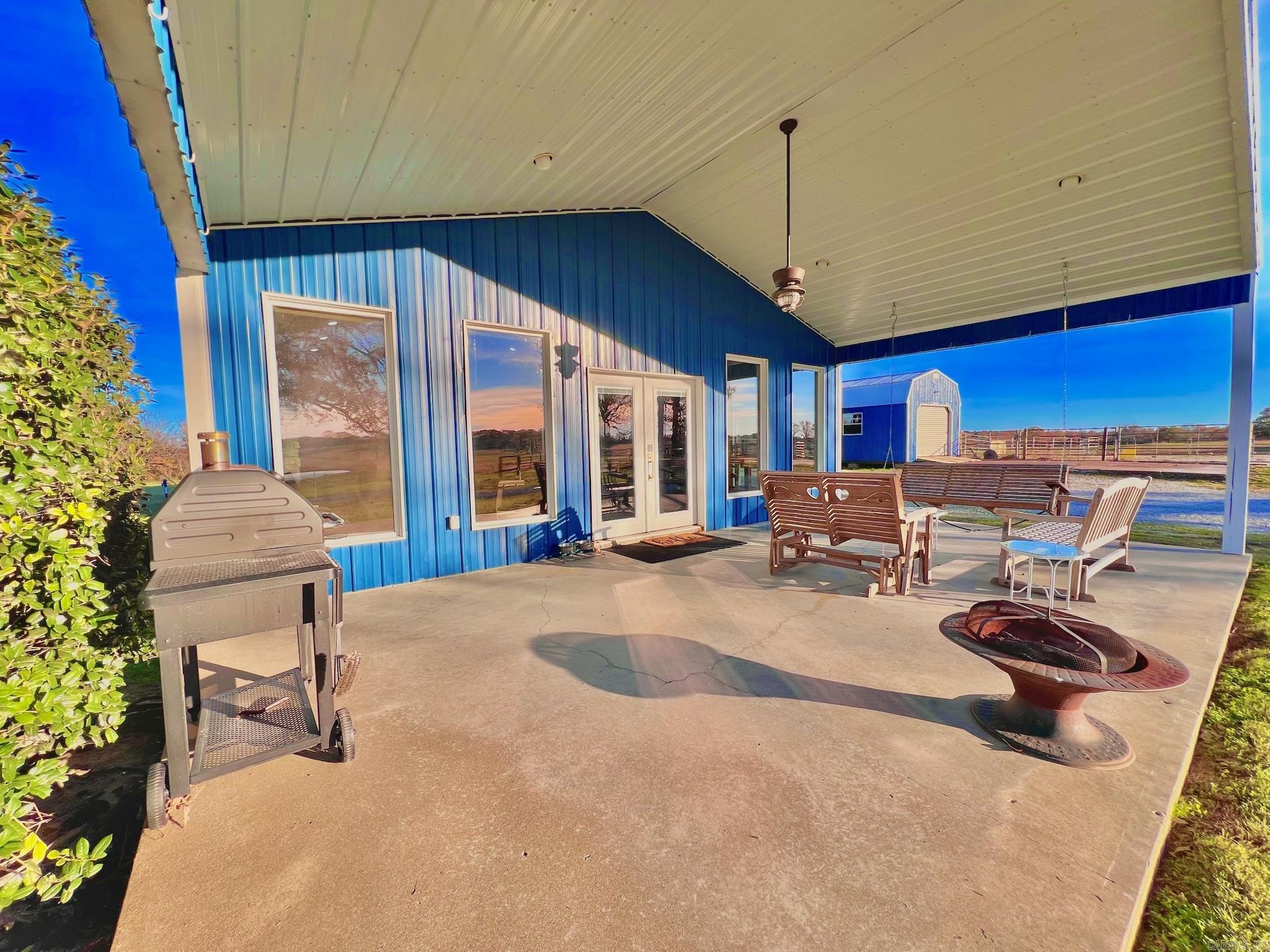 Metes & Bounds - Residential