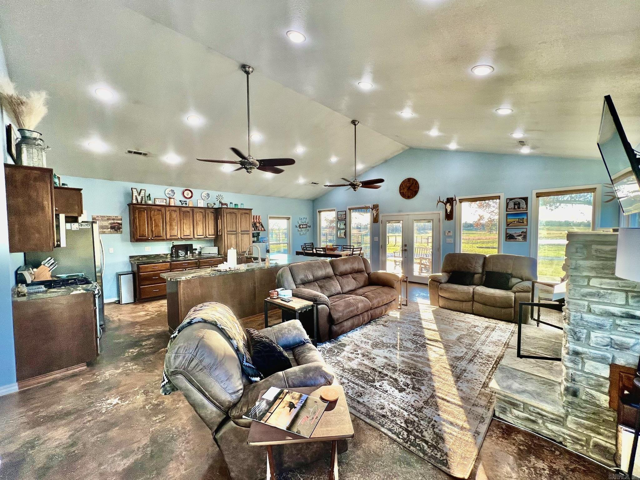 Metes & Bounds - Residential