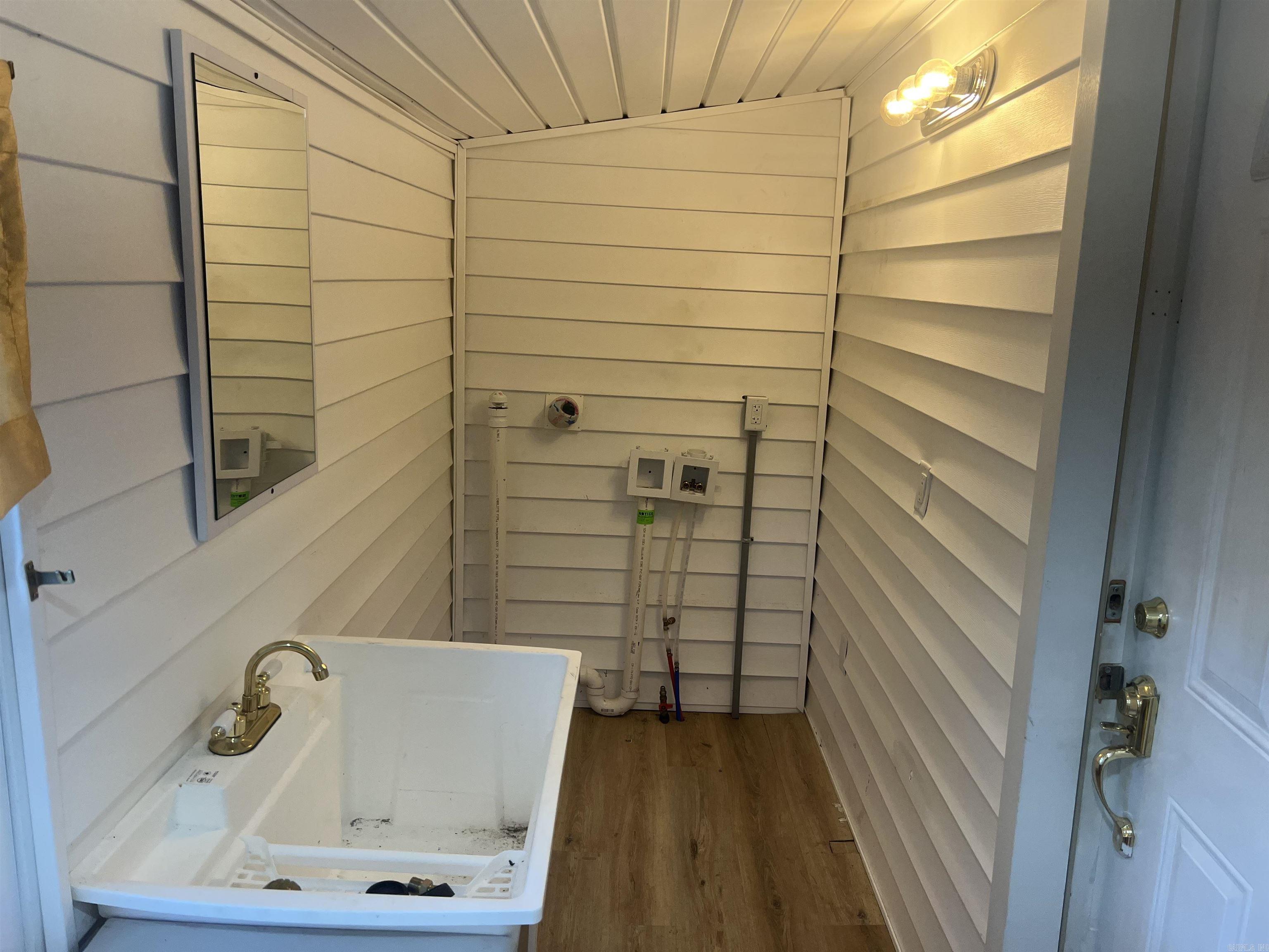 HSR BLK - Residential