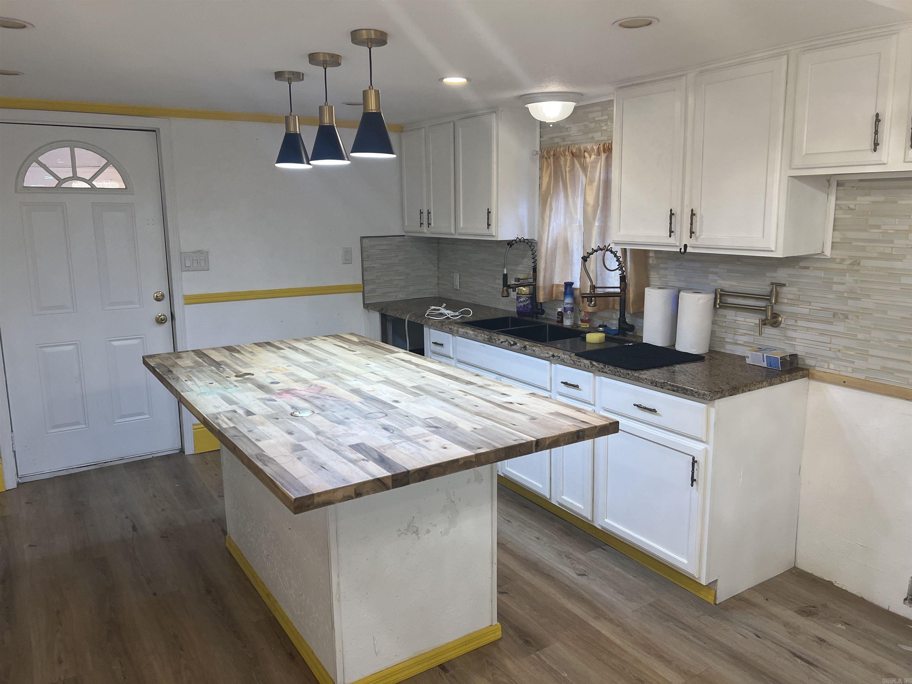 HSR BLK - Residential