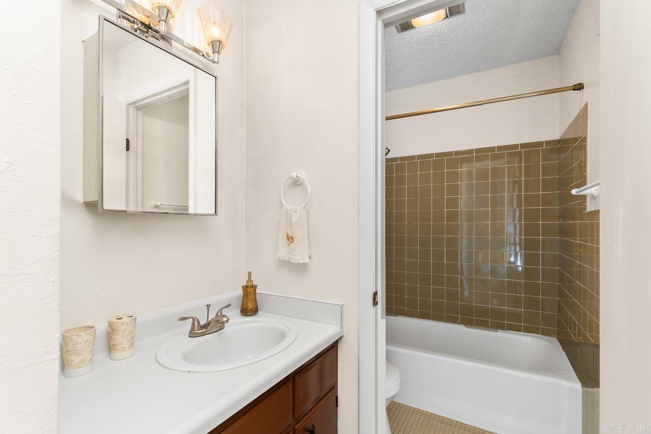 Desoto Courts #2 - Residential