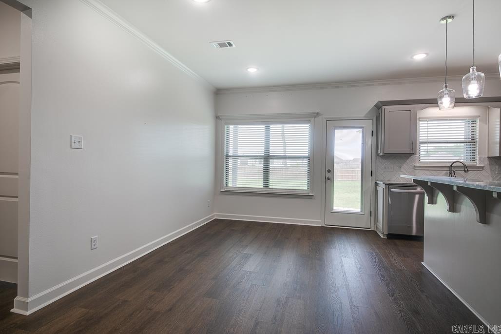 MOUNT TABOR ESTATES - Residential Lease