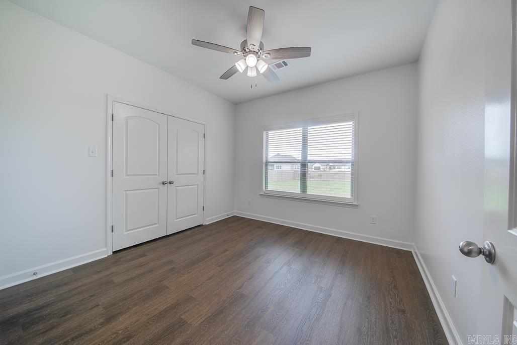 MOUNT TABOR ESTATES - Residential Lease