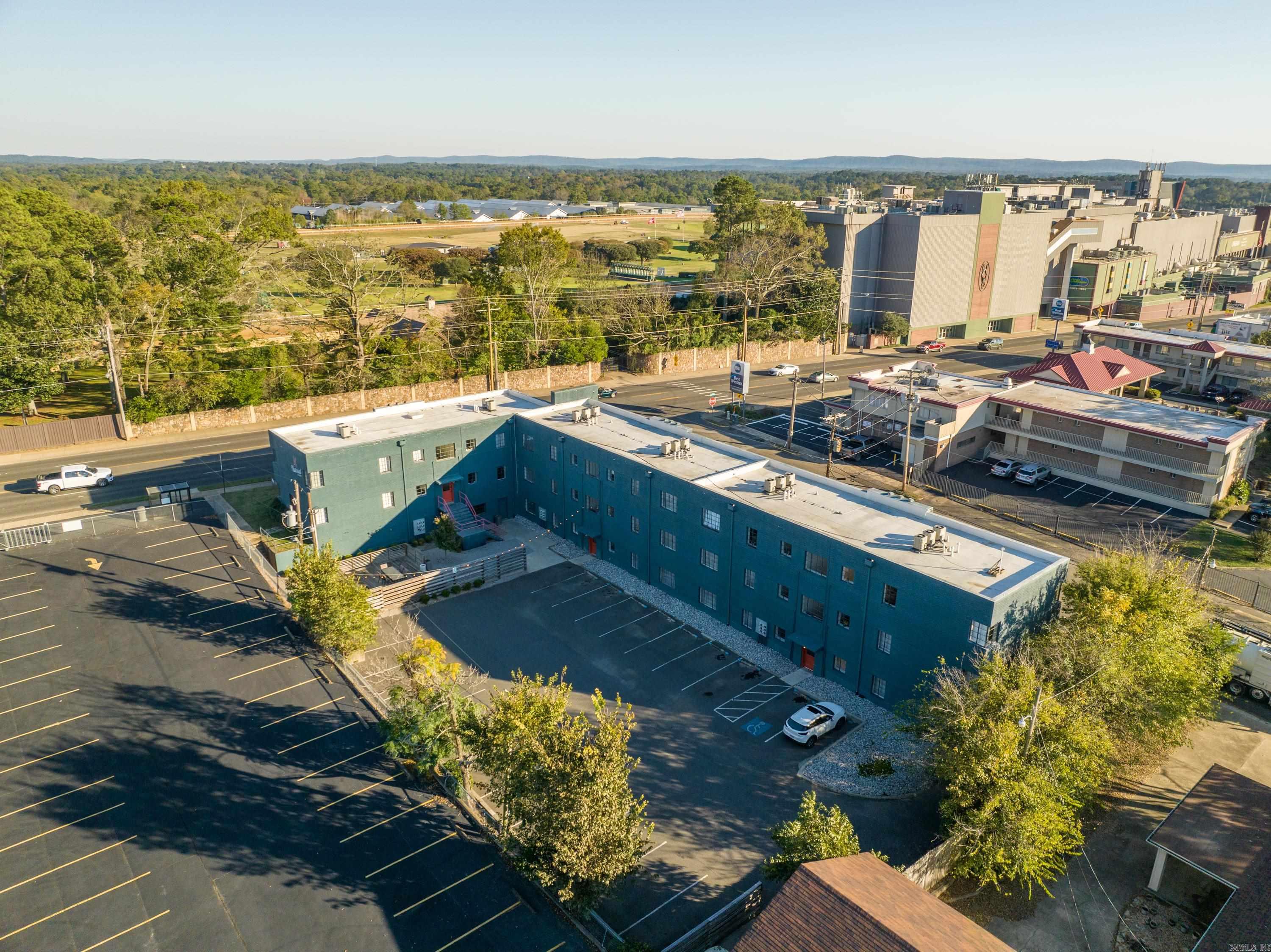 Oakwood Park - Commercial Sale