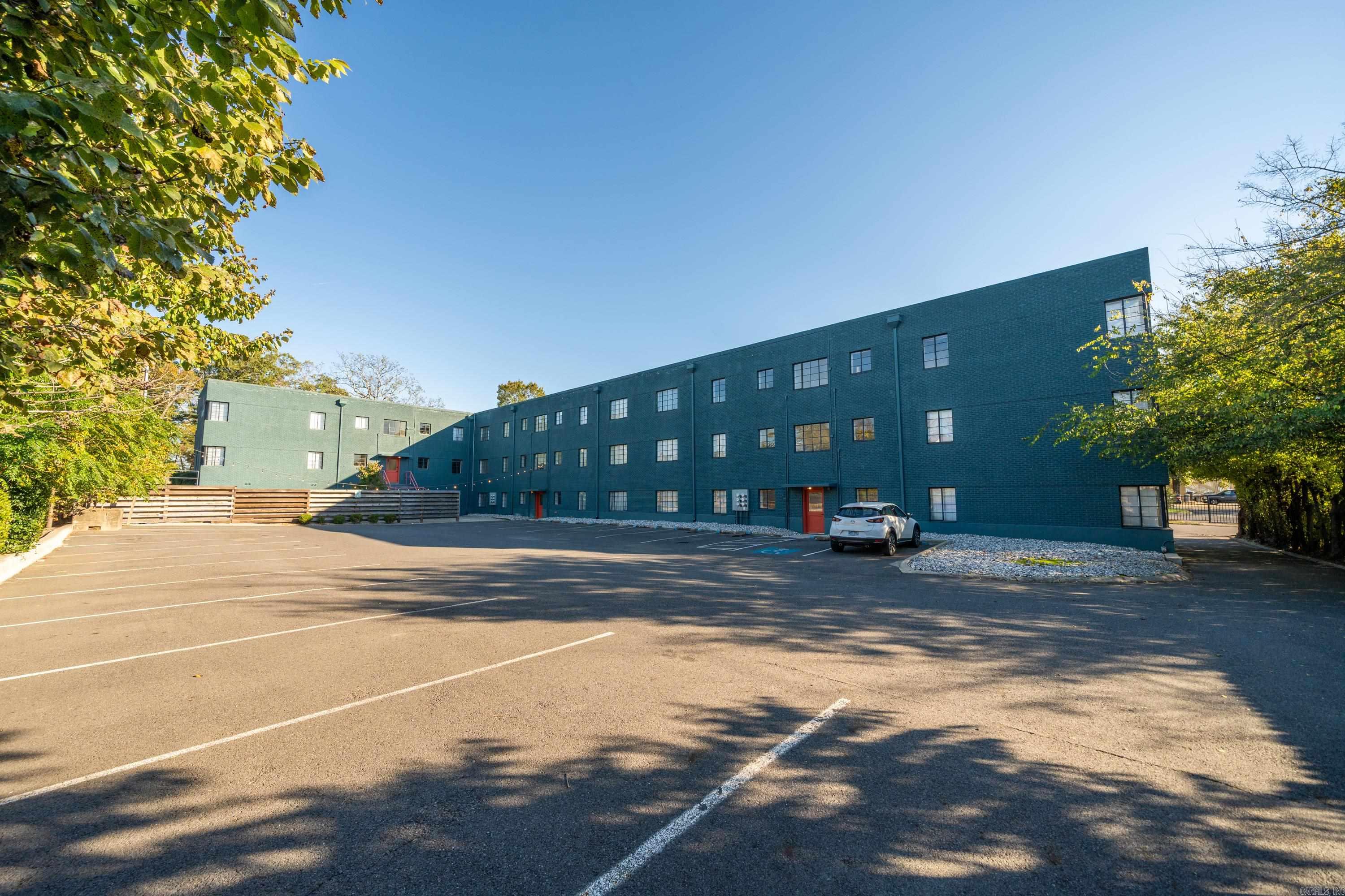 Oakwood Park - Commercial Sale
