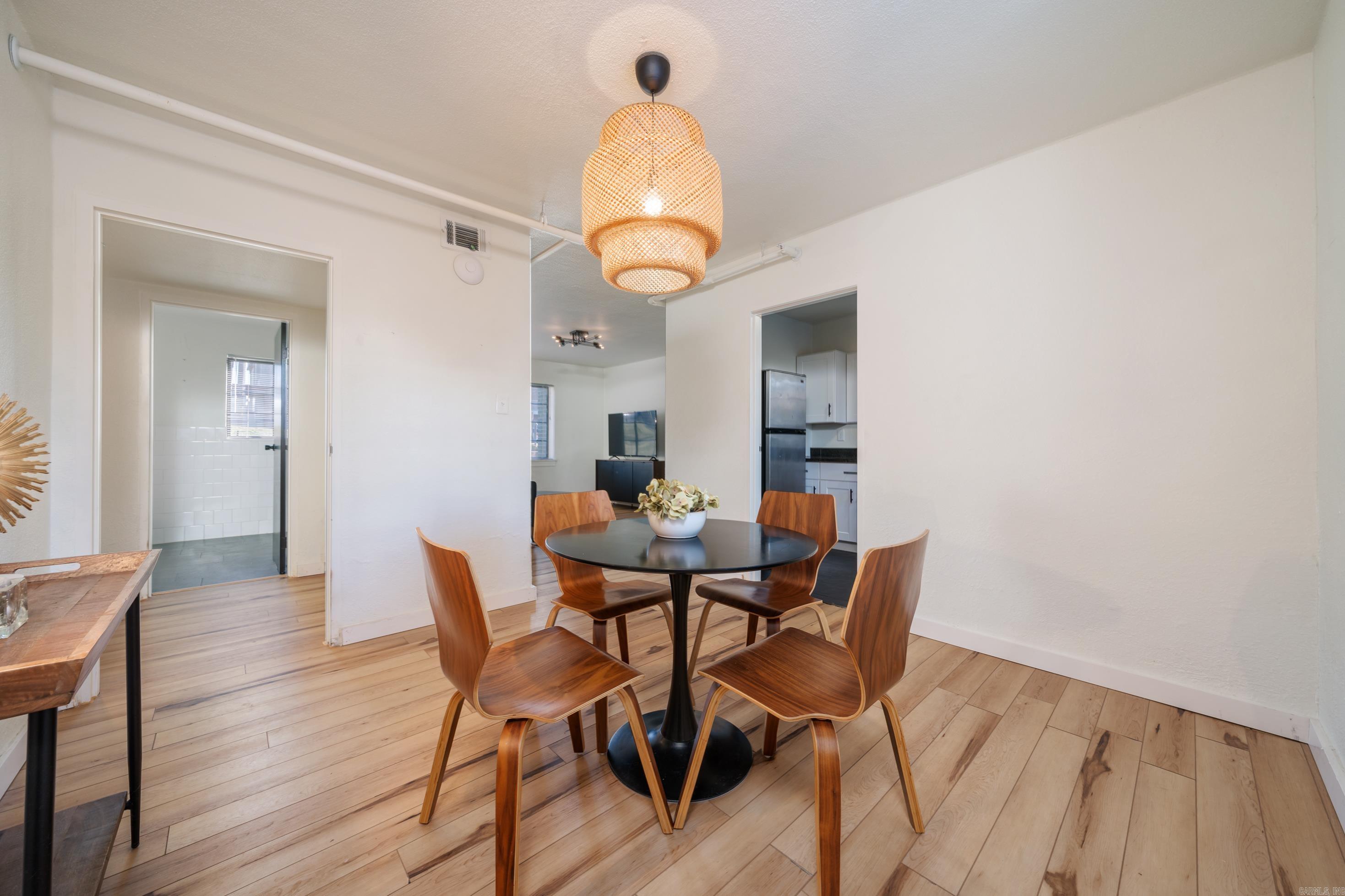 Oakwood Park - Commercial Sale