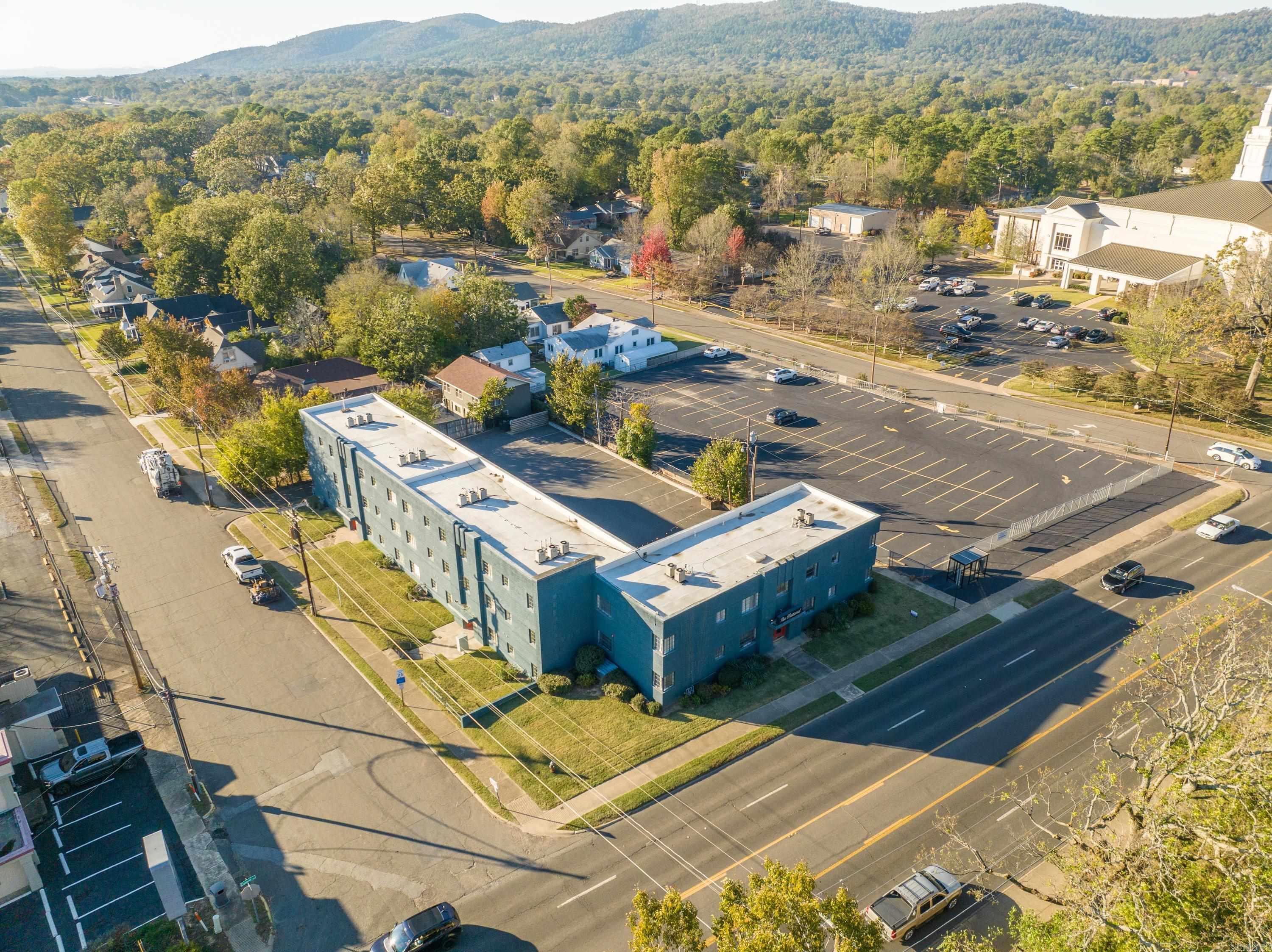 Oakwood Park - Commercial Sale