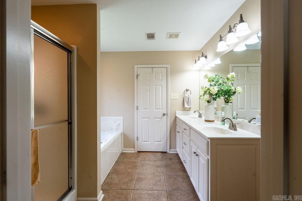 BASE MEADOWS ADDN - Residential