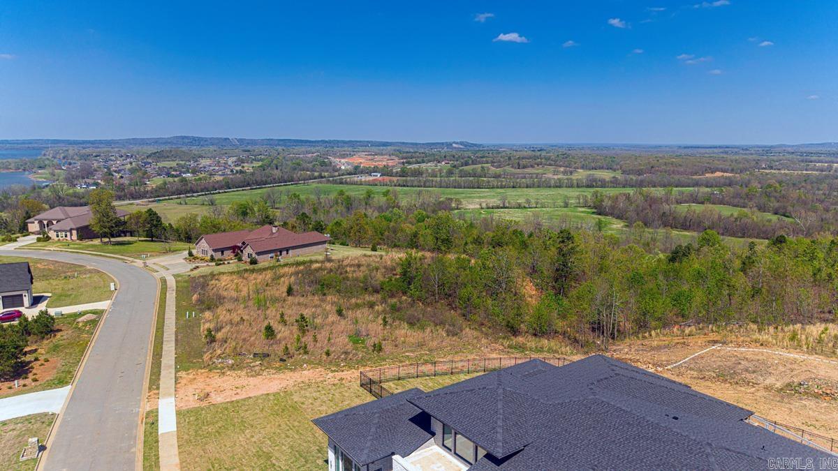 MOUNTAIN CREST ESTATES - Land