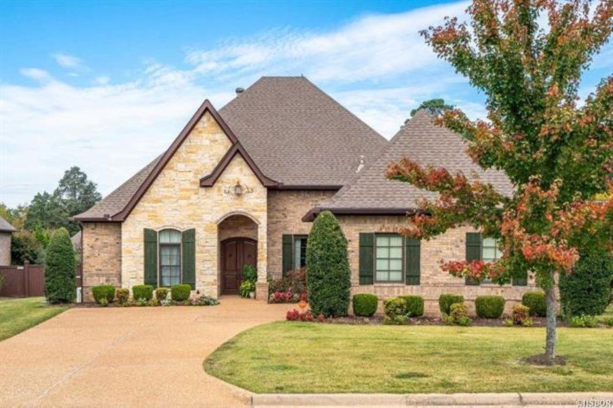 Wonderful 4 bedroom, 3 bath home in sought after gated Arlington Park Subdivision! Home has a fabulous outdoor living area with pool, waterfall covered porch and great landscaping for added privacy! Very livable floor plan with upgrades throughout including brand new HVAC ! All on one level, 2 car garage, and generator, convenient to Hot Springs Country Club, shopping, medical and downtown!