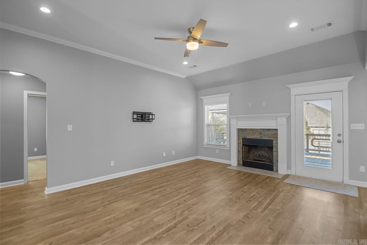 COLDWATER CREEK - Residential