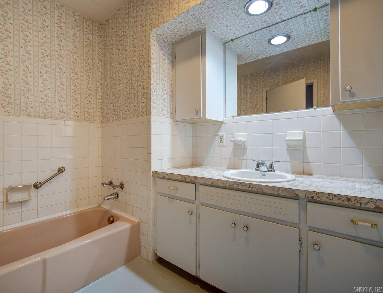 Mann, Sherman - Residential